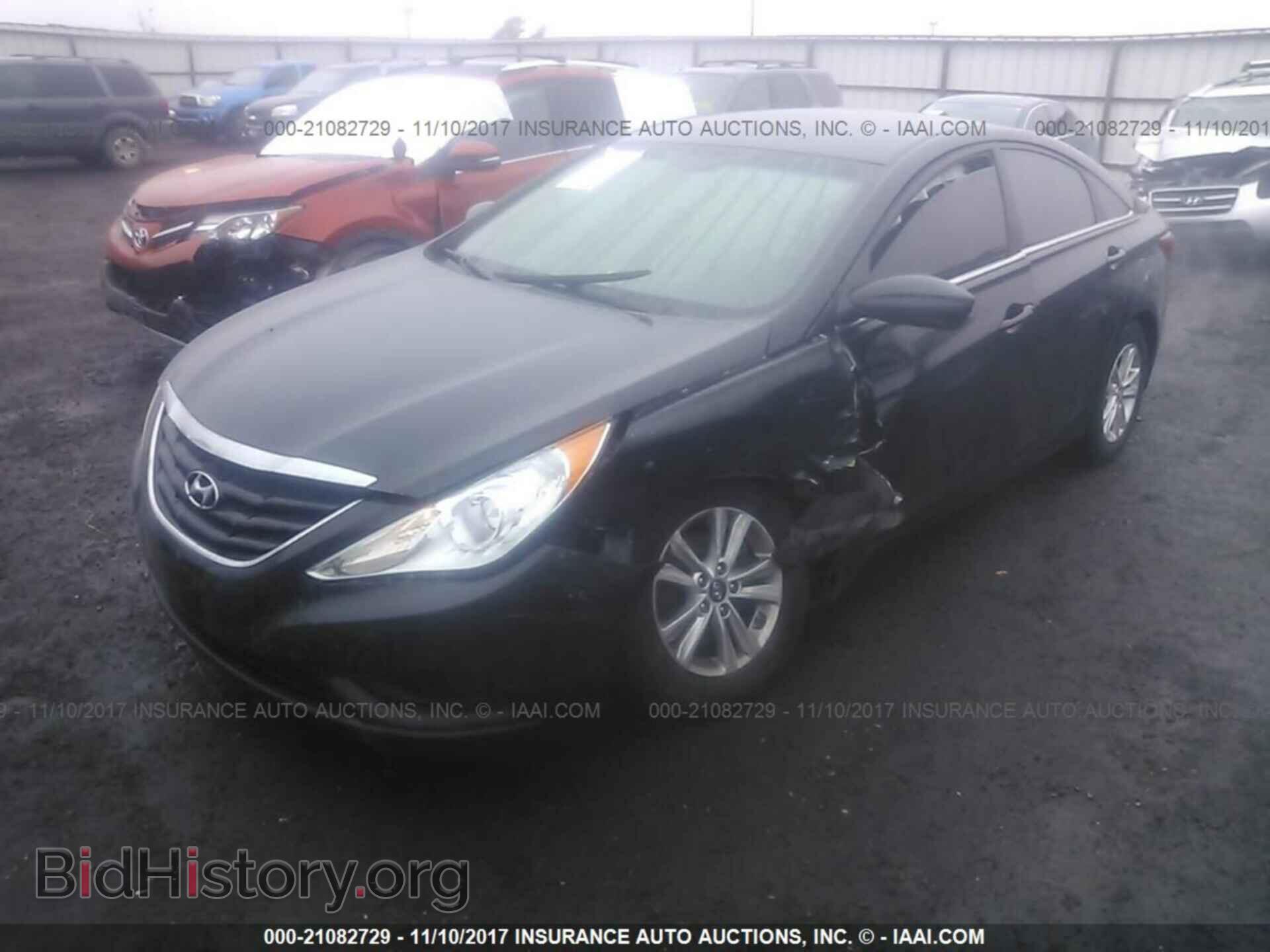 2012 Hyundai Sonata - VIN: 5NPEB4AC5CH458415 - Photo 2