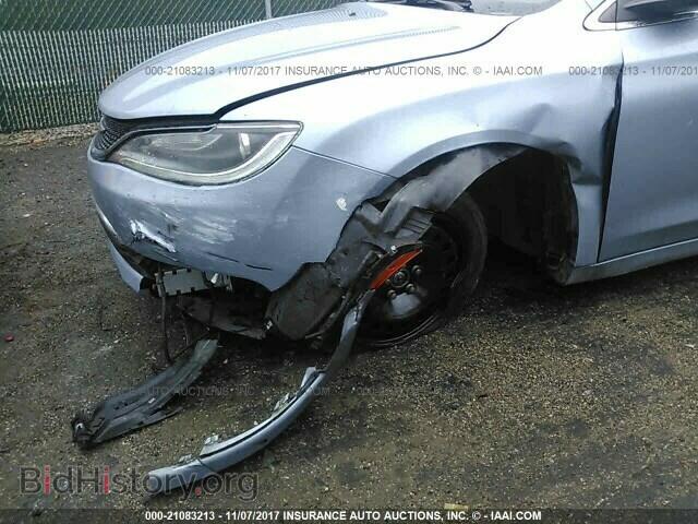 2015 Chrysler 200 - VIN: 1C3CCCAB3FN676836 - Photo 6