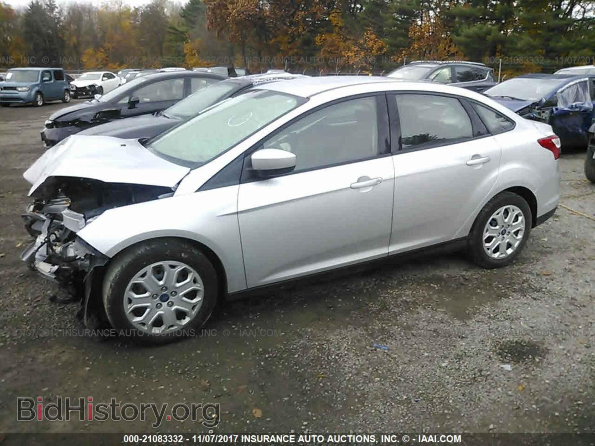 2012 Ford Focus - VIN: 1FAHP3F23CL255520 - Photo 2