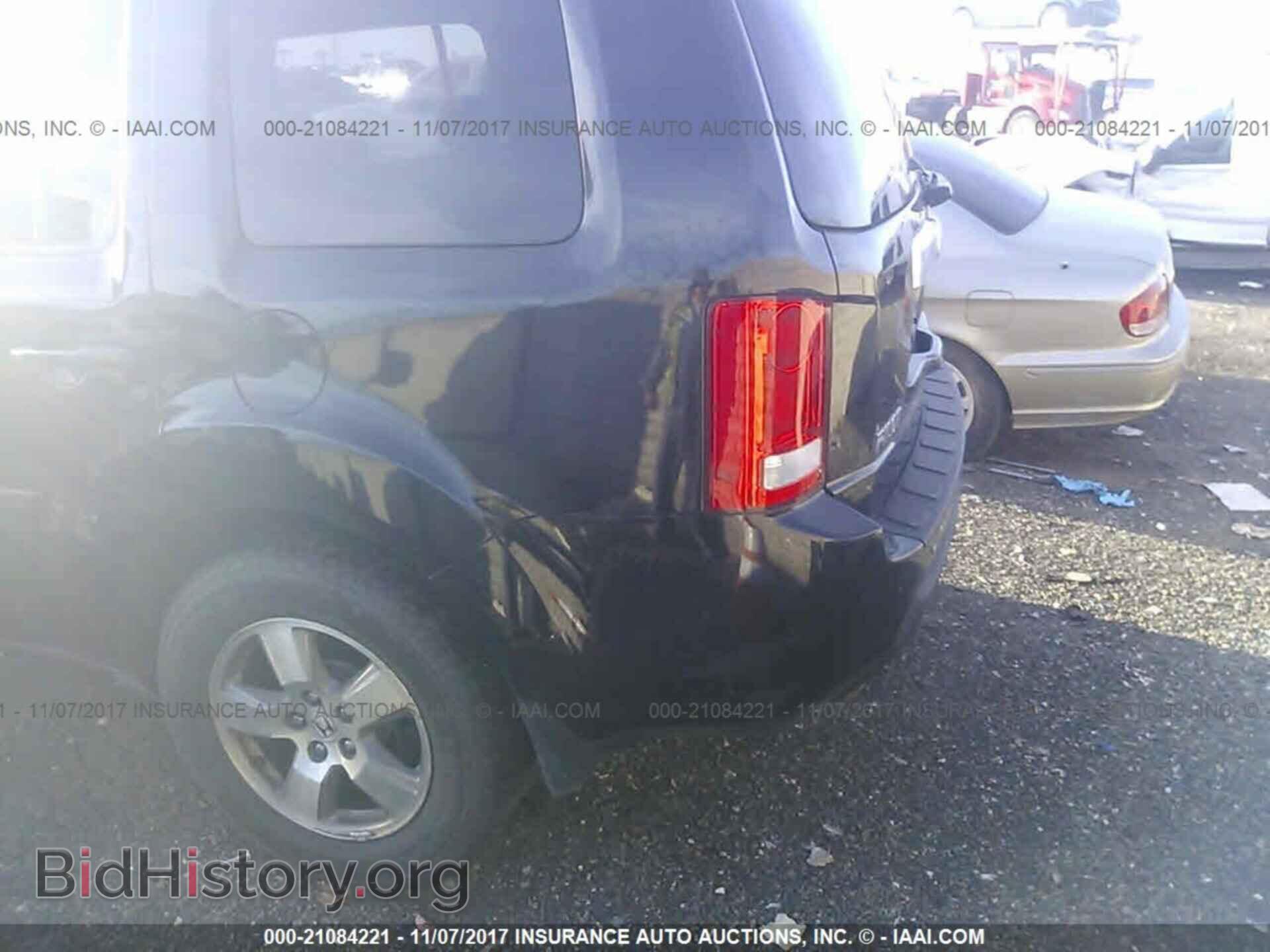 2011 Honda Pilot - VIN: 5FNYF4H4XBB004092 - Фото 3
