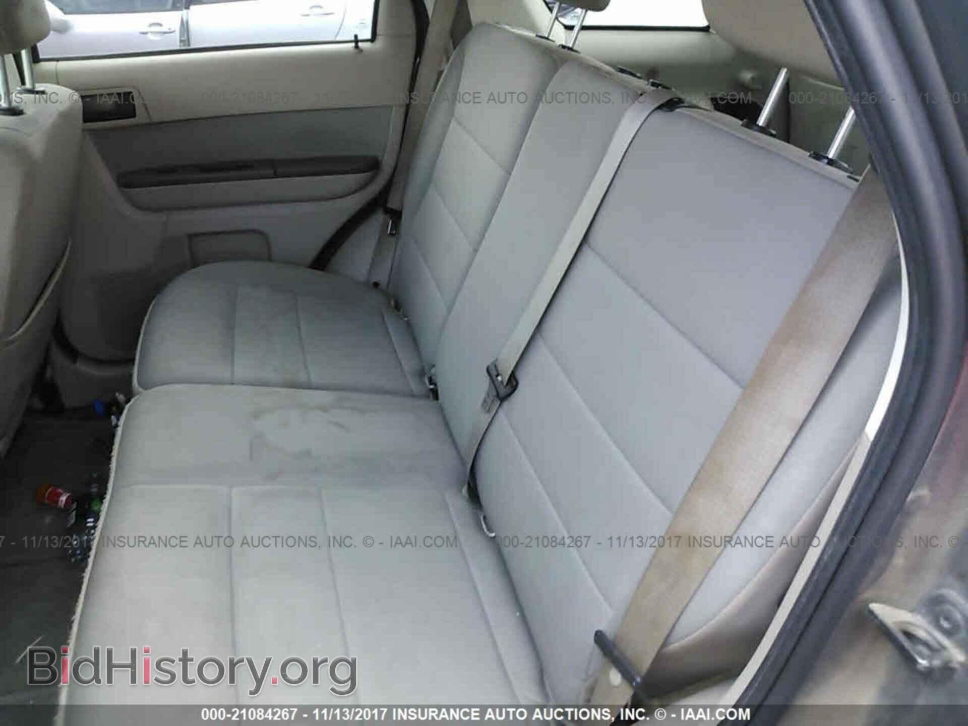 2012 Ford Escape - VIN: 1FMCU0D71CKC81805 - Photo 8