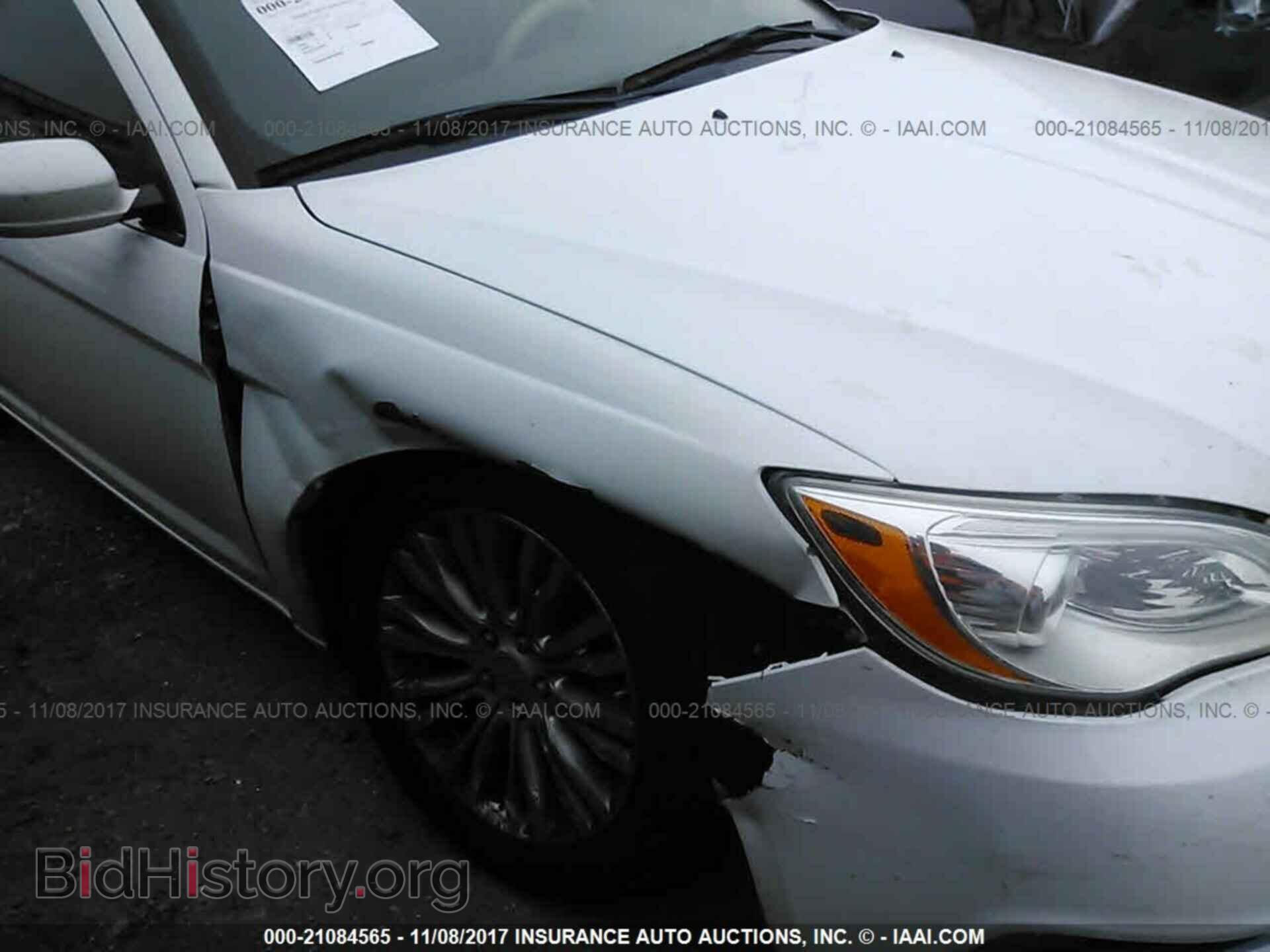 2013 Chrysler 200 - VIN: 1C3CCBAB3DN685673 - Photo 6
