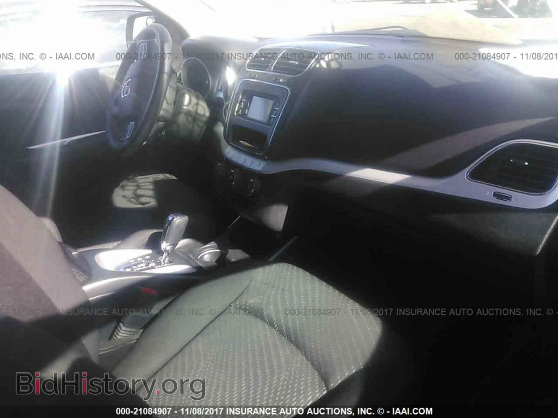 2015 Dodge Journey - VIN: 3C4PDCBG5FT664370 - Photo 5