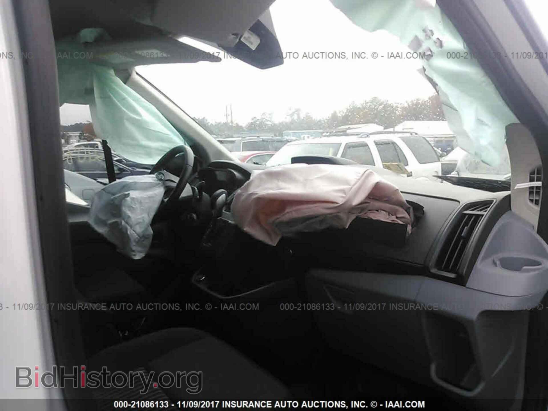 2017 Ford Transit - VIN: 1FTYE1YM8HKA37301 - Фото 5