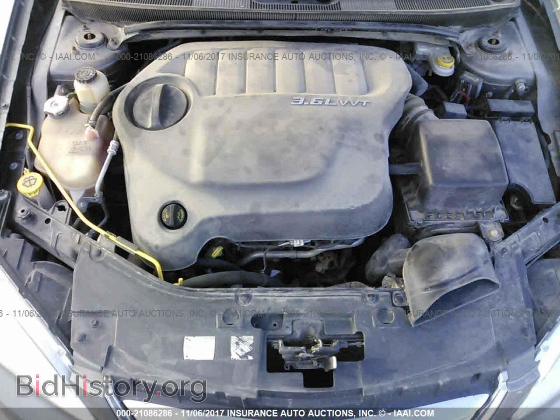 2013 Chrysler 200 - VIN: 1C3CCBBG5DN715329 - Фото 10