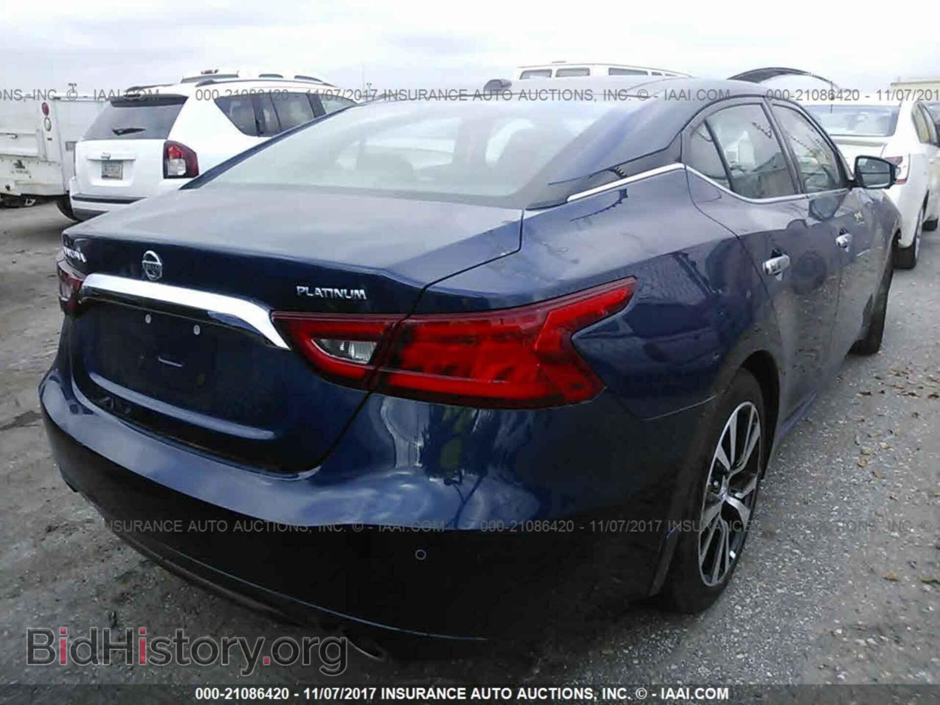 2017 Nissan Maxima - VIN: 1N4AA6AP1HC442821 - Photo 4