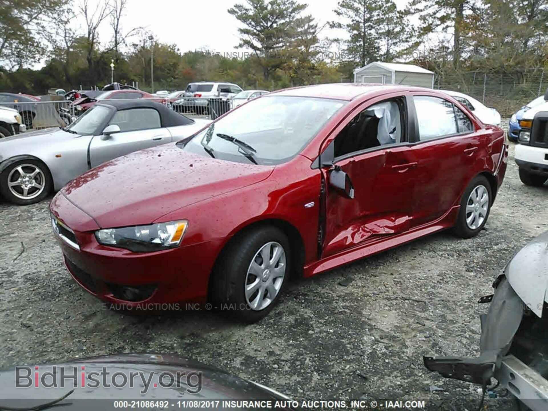 2015 Mitsubishi Lancer - VIN: JA32U2FU3FU023615 - Фото 2