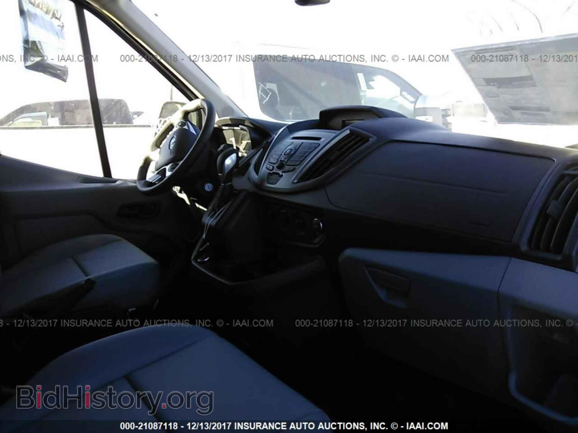 2017 Ford Transit - VIN: 1FTYR2CM2HKA30376 - Фото 5