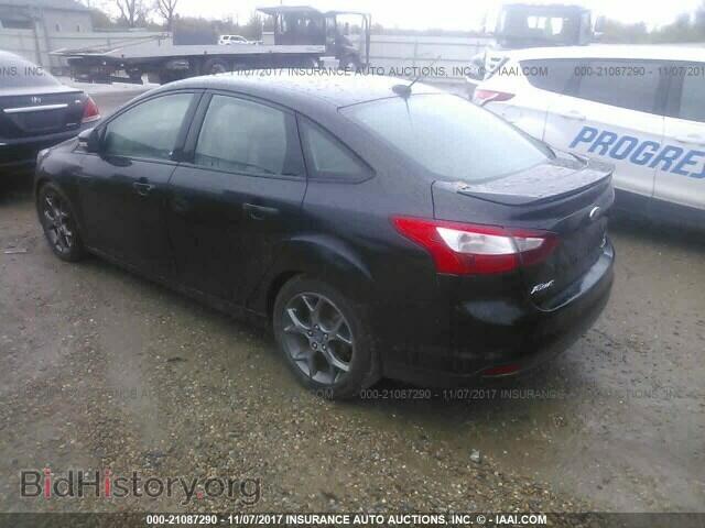 2013 Ford Focus - VIN: 1FADP3F28DL232525 - Photo 3