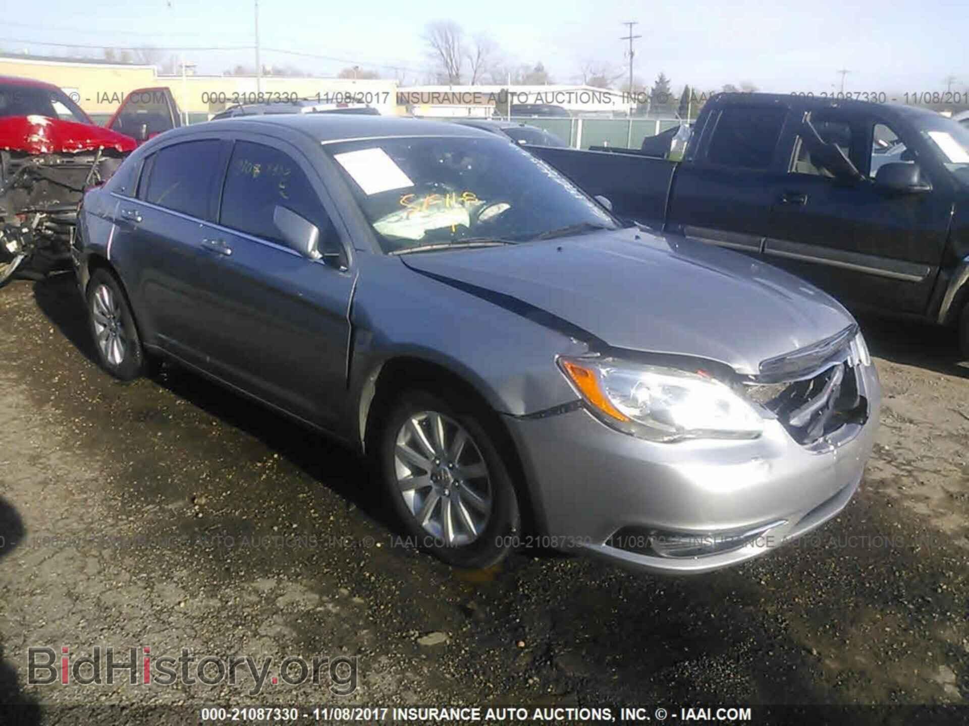 Photo 1C3CCBBB1DN510062 - Chrysler 200 2013