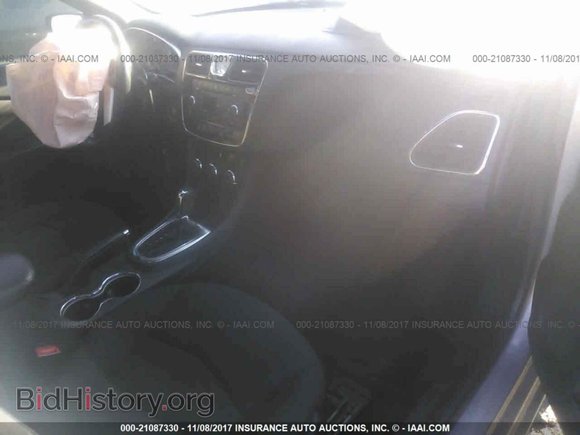 2013 Chrysler 200 - VIN: 1C3CCBBB1DN510062 - Фото 5