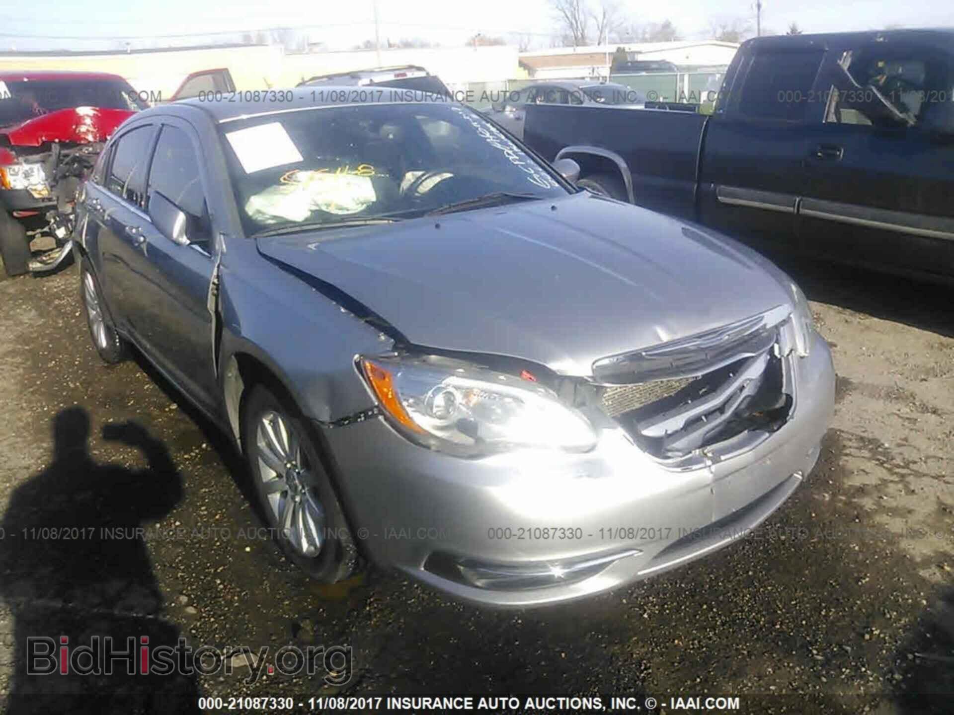 2013 Chrysler 200 - VIN: 1C3CCBBB1DN510062 - Фото 6