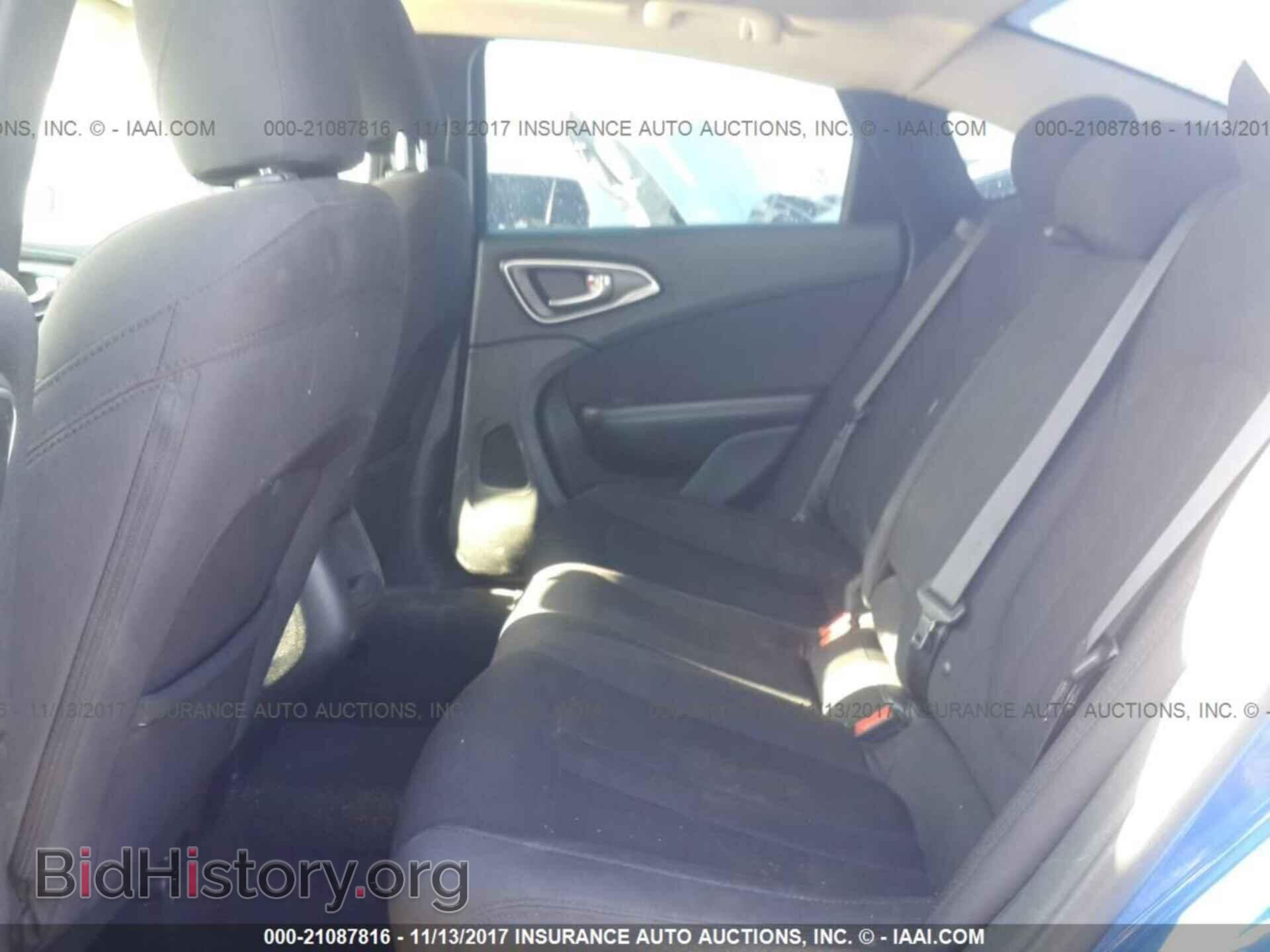 2015 Chrysler 200 - VIN: 1C3CCCAB1FN624654 - Photo 8