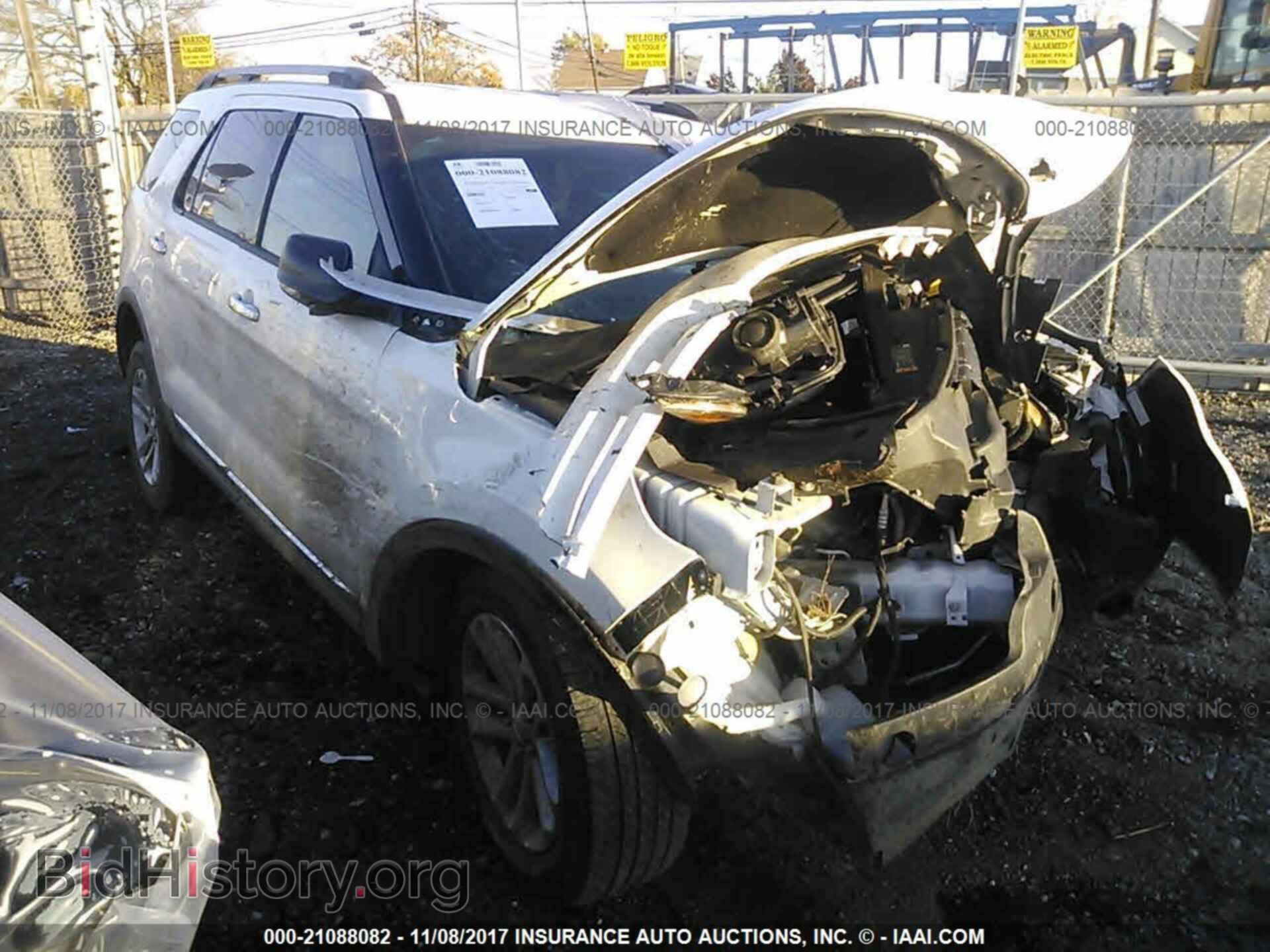 Фотография 1FM5K8D87FGA29182 - Ford Explorer 2015