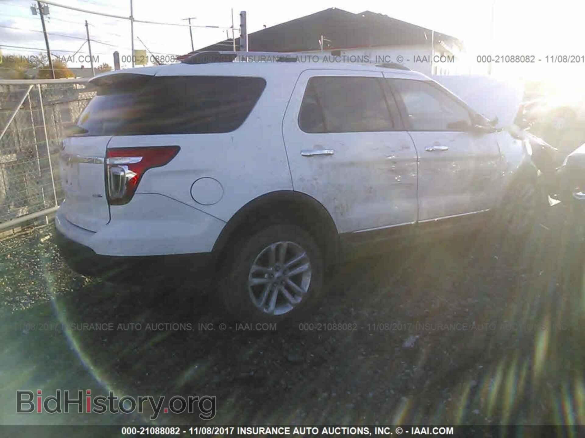2015 Ford Explorer - VIN: 1FM5K8D87FGA29182 - Photo 4