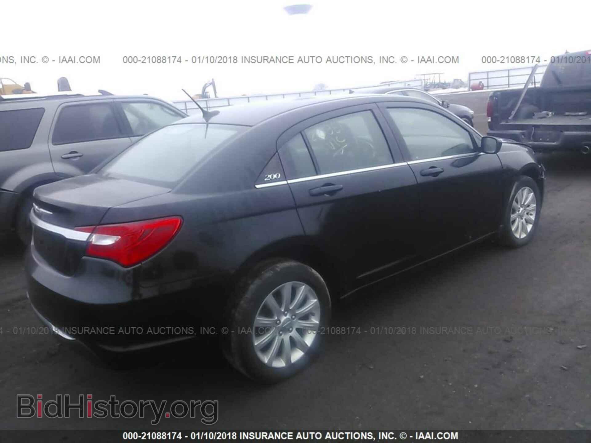 2013 Chrysler 200 - VIN: 1C3CCBBB6DN763538 - Photo 4