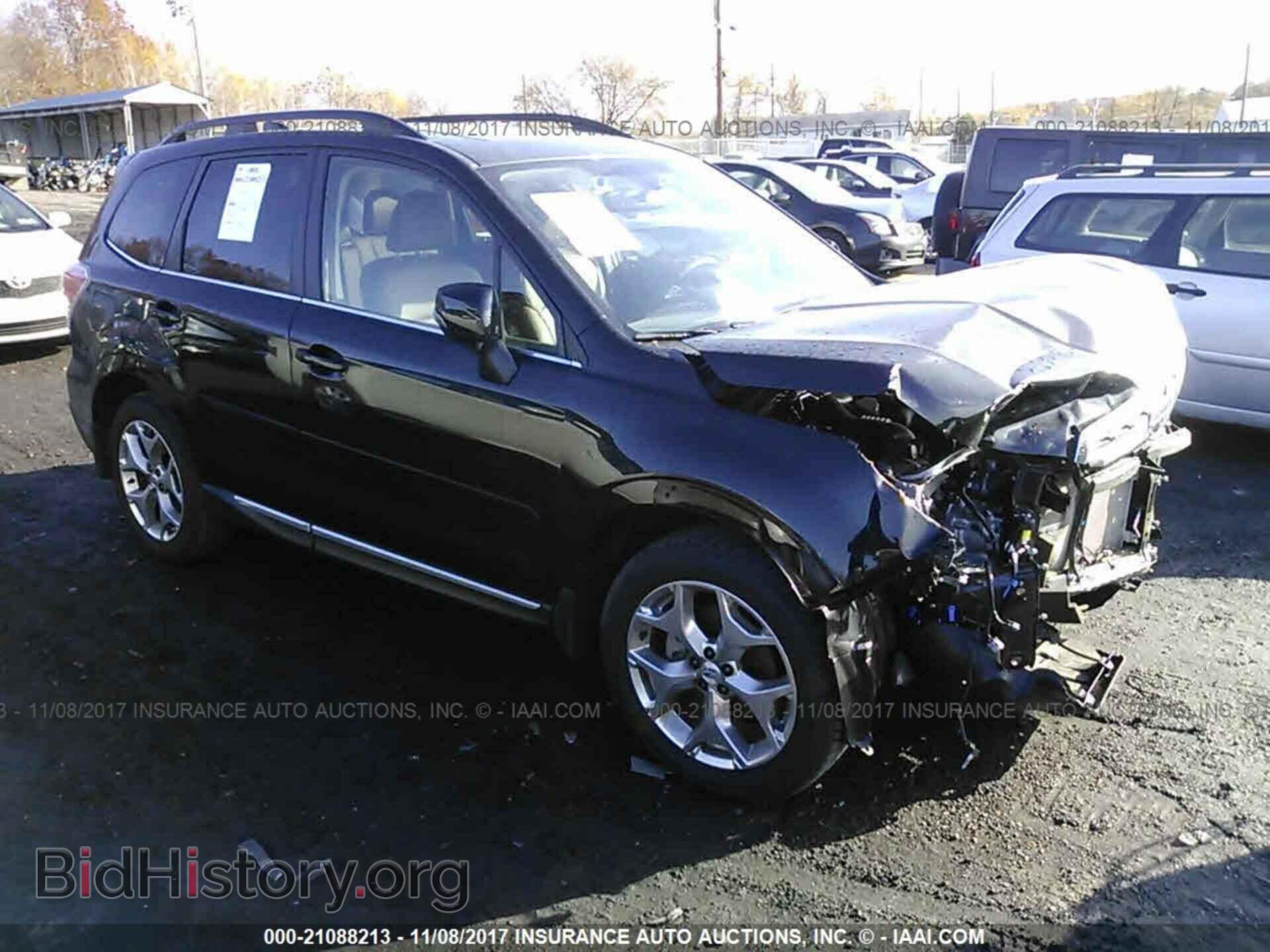 Фотография JF2SJAWC9HH549014 - Subaru Forester 2017