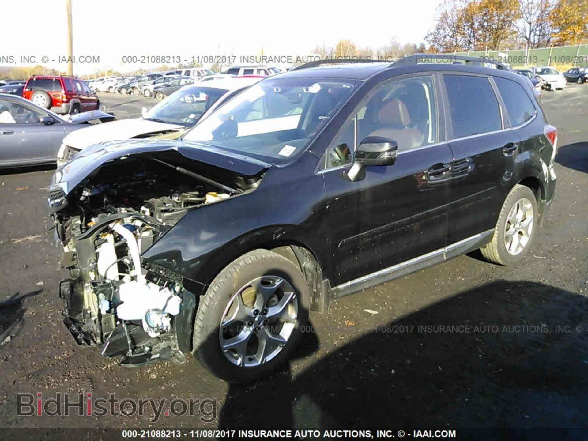 2017 Subaru Forester - VIN: JF2SJAWC9HH549014 - Photo 2