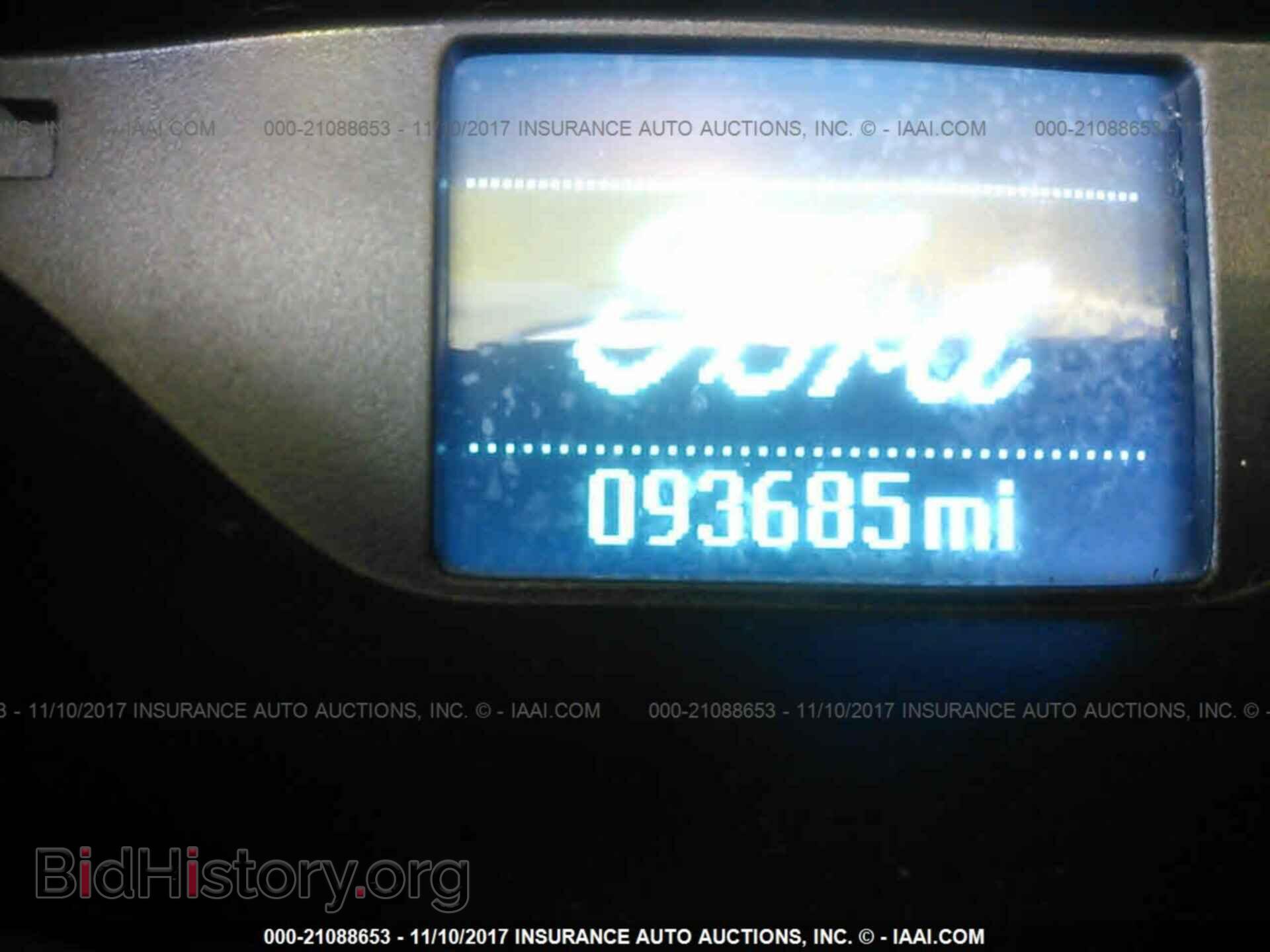 2012 Ford Focus - VIN: 1FAHP3K22CL275246 - Photo 7