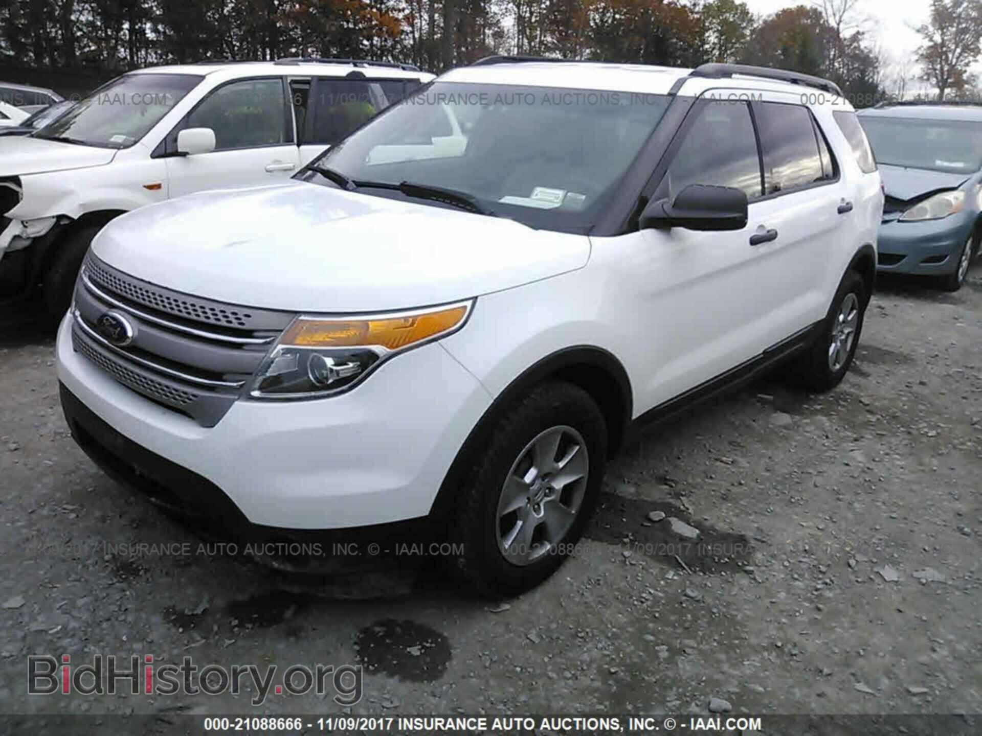 2013 Ford Explorer - VIN: 1FM5K7B89DGB87081 - Photo 2