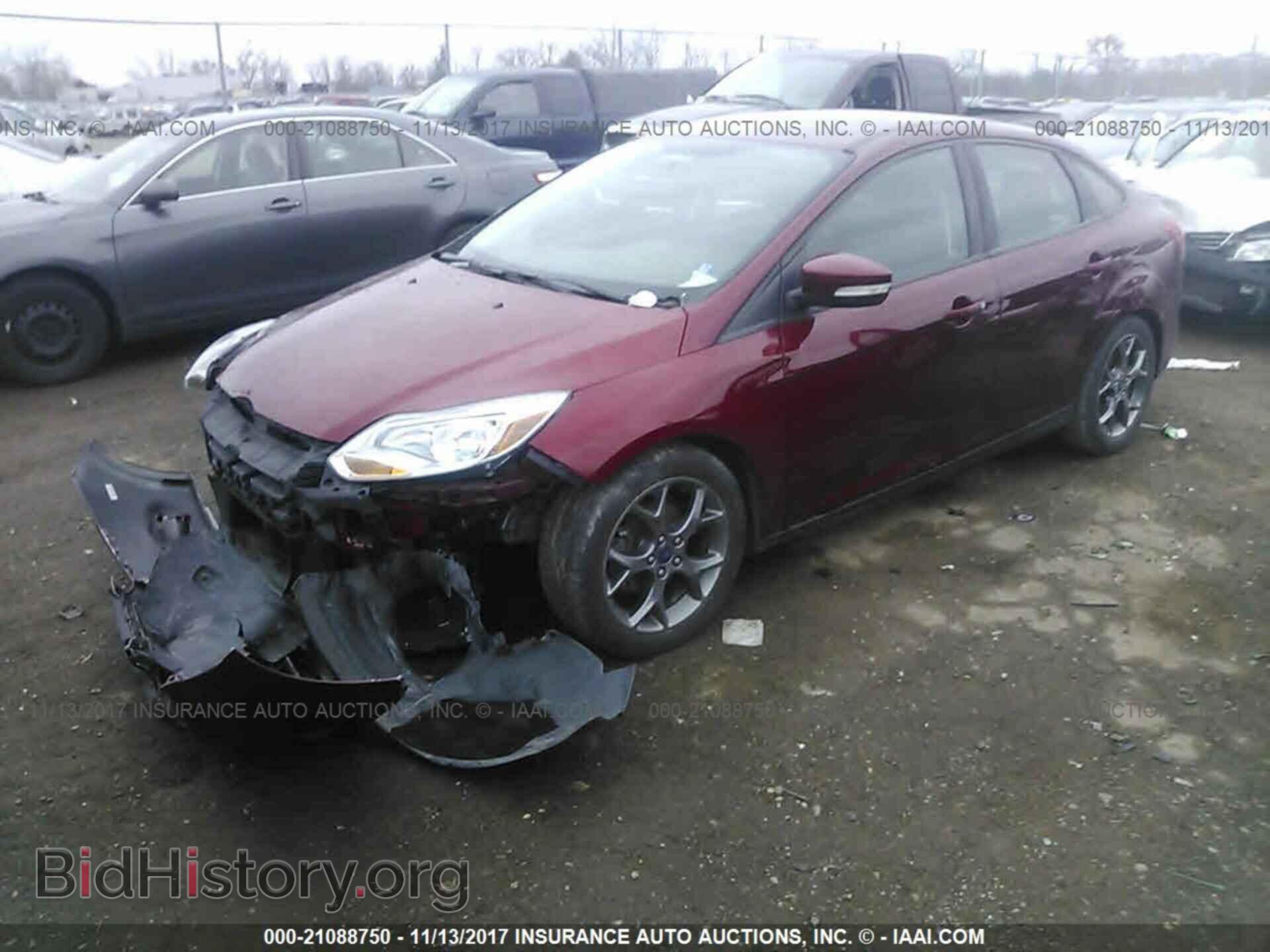 2014 Ford Focus - VIN: 1FADP3F21EL361370 - Photo 2
