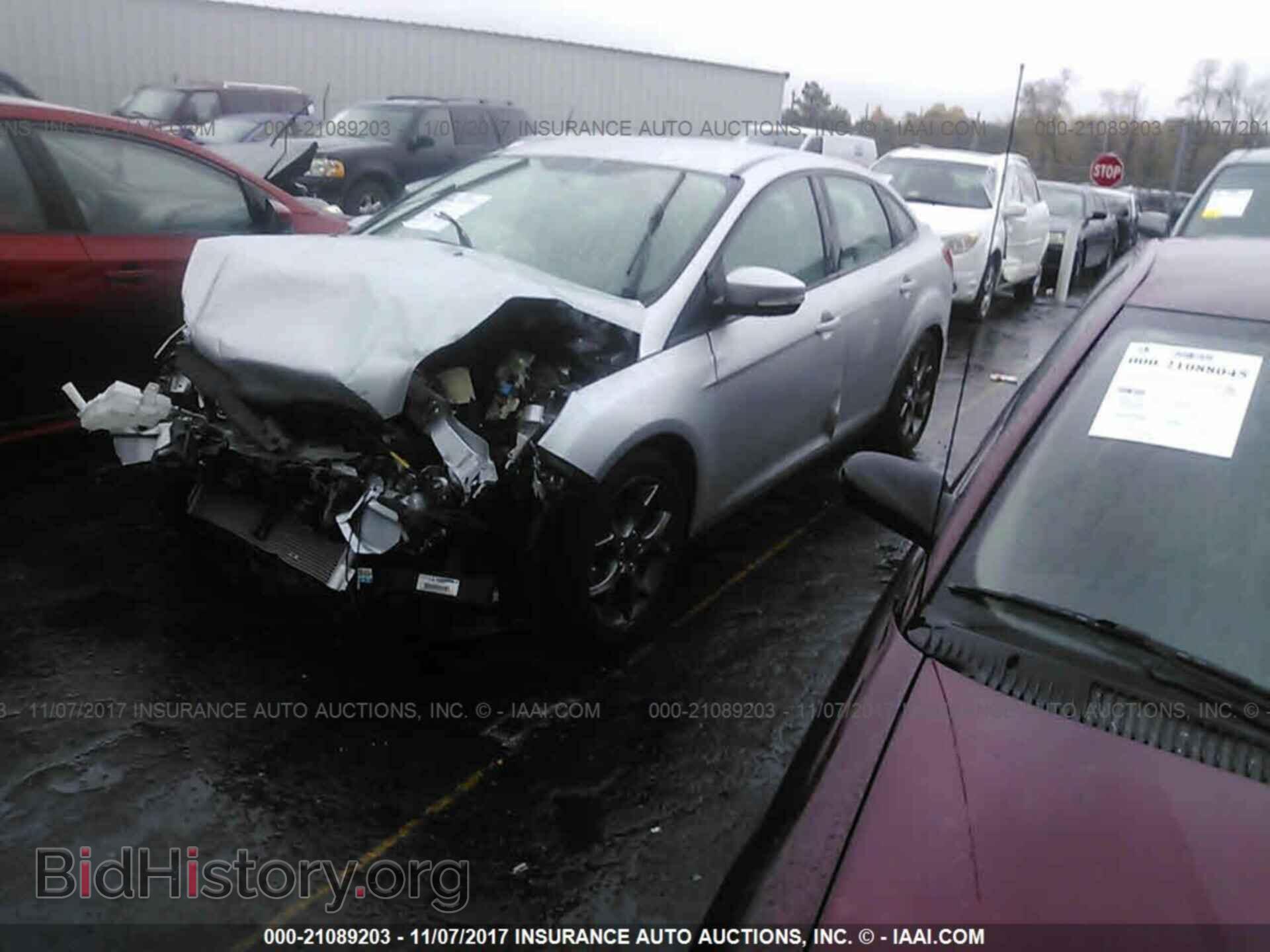2014 Ford Focus - VIN: 1FADP3F24EL191957 - Фото 2