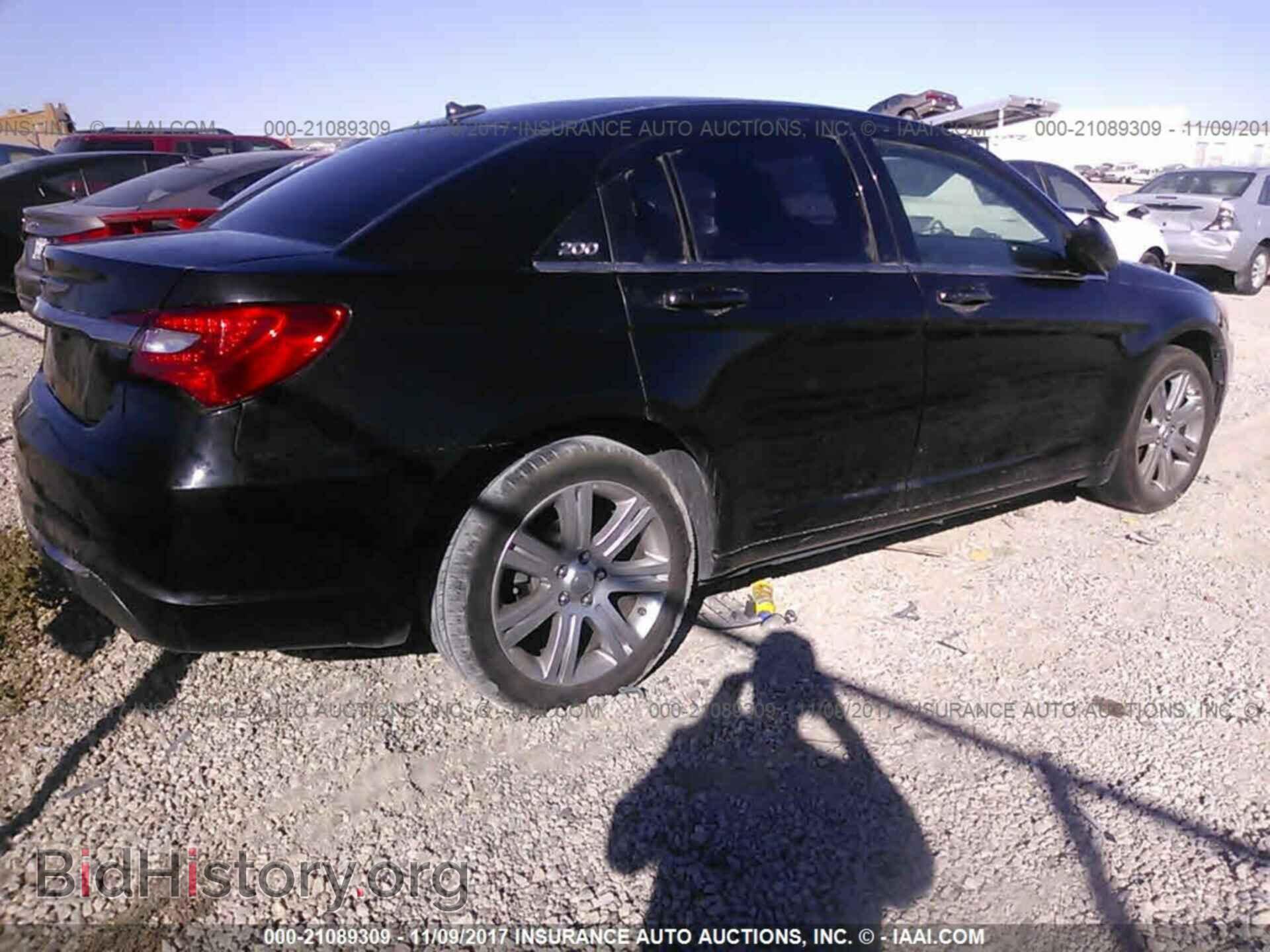2013 Chrysler 200 - VIN: 1C3CCBBB6DN650012 - Фото 4