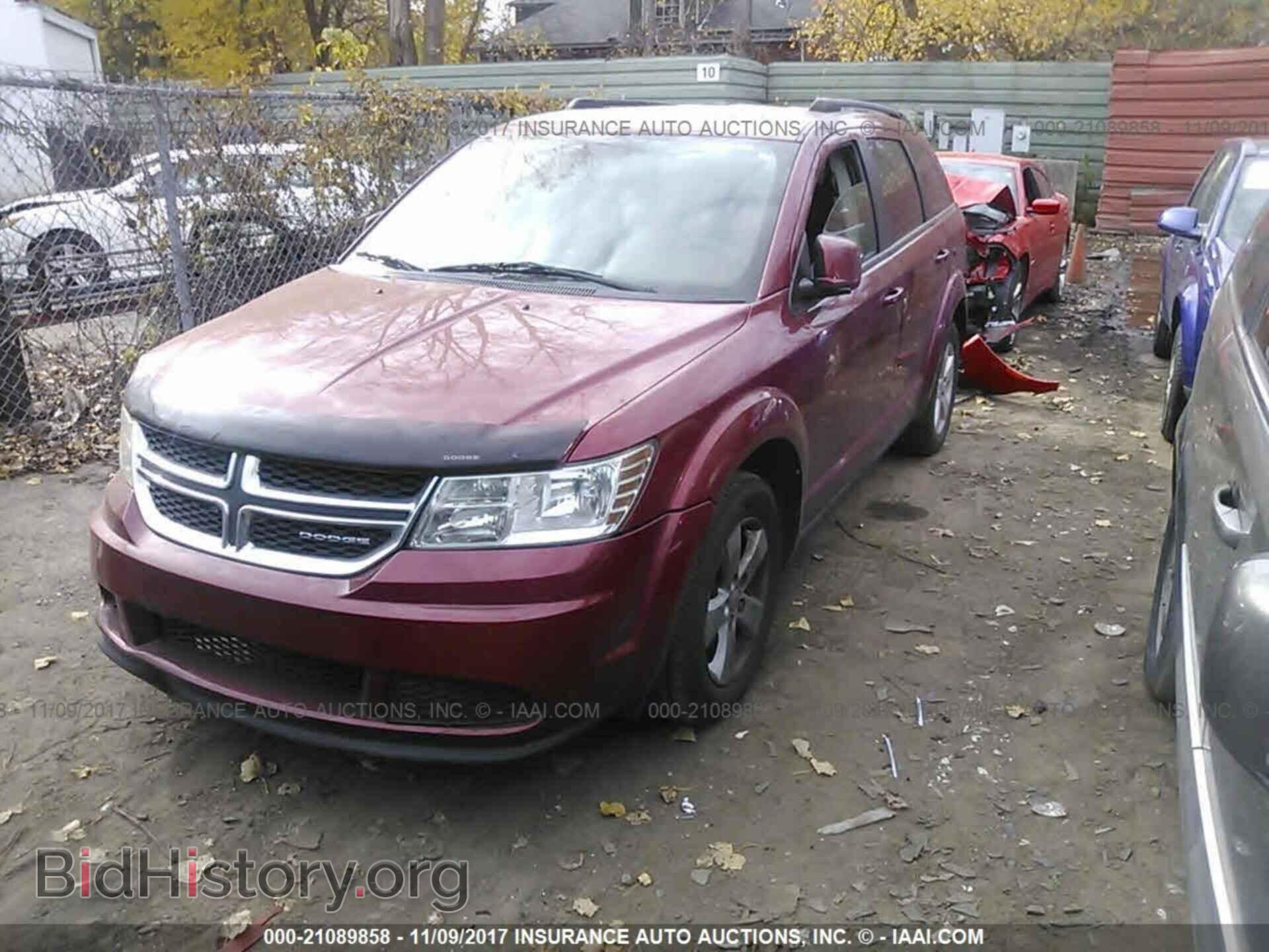 2011 Dodge Journey - VIN: 3D4PG4FB2BT518033 - Фото 2
