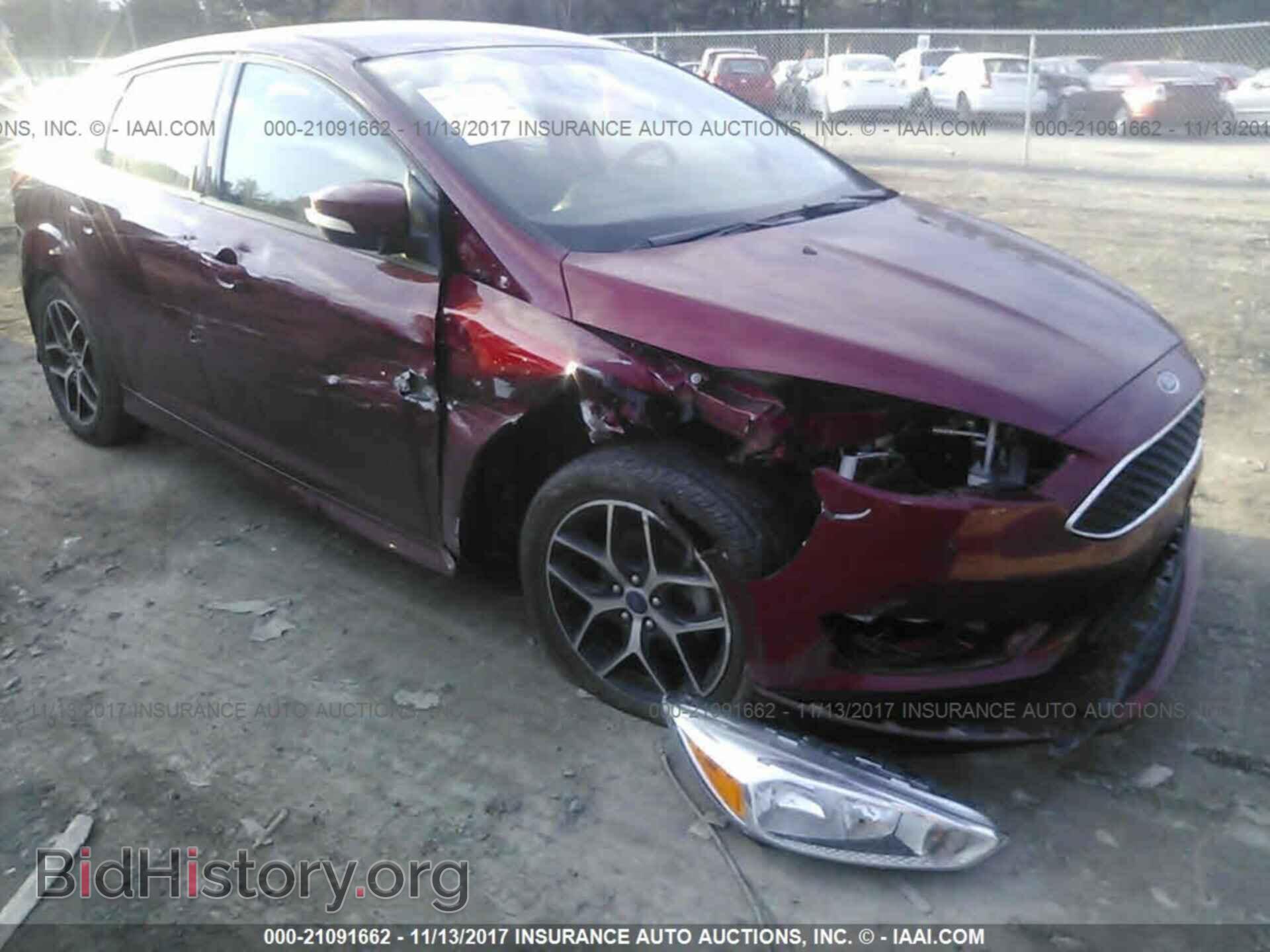 2016 Ford Focus - VIN: 1FADP3K27GL396648 - Photo 6