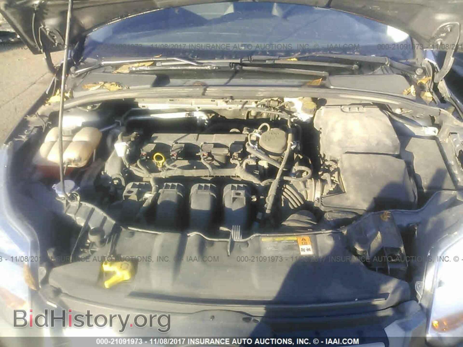 2013 Ford Focus - VIN: 1FADP3F22DL283812 - Photo 10