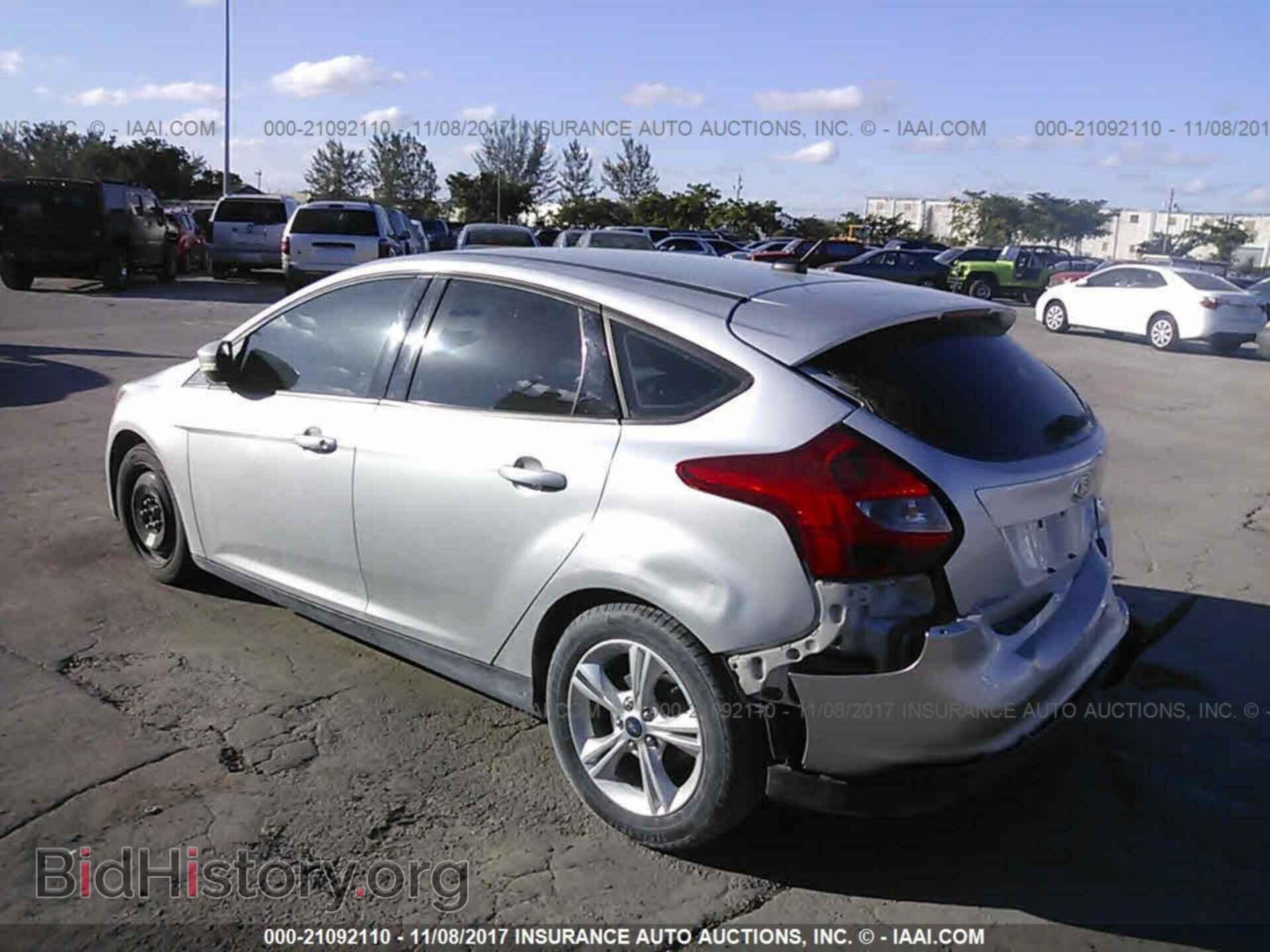 2014 Ford Focus - VIN: 1FADP3K27EL113033 - Photo 3