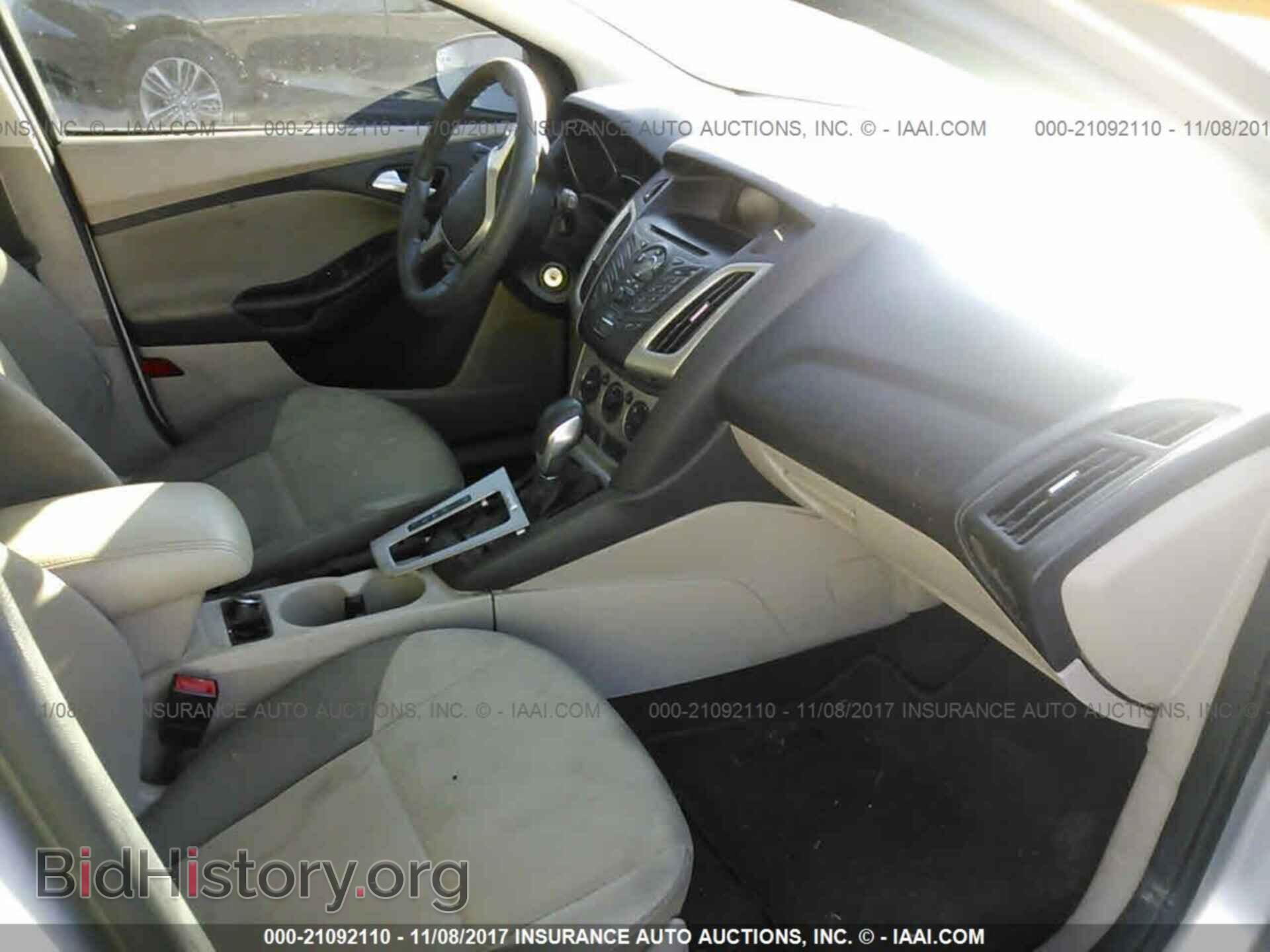 2014 Ford Focus - VIN: 1FADP3K27EL113033 - Photo 5