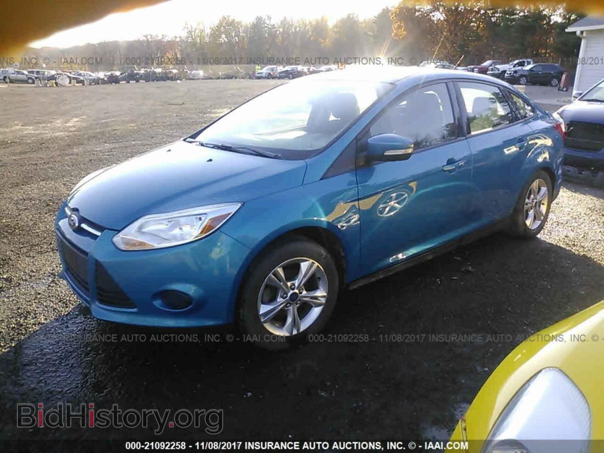 2013 Ford Focus - VIN: 1FADP3F25DL317239 - Photo 2