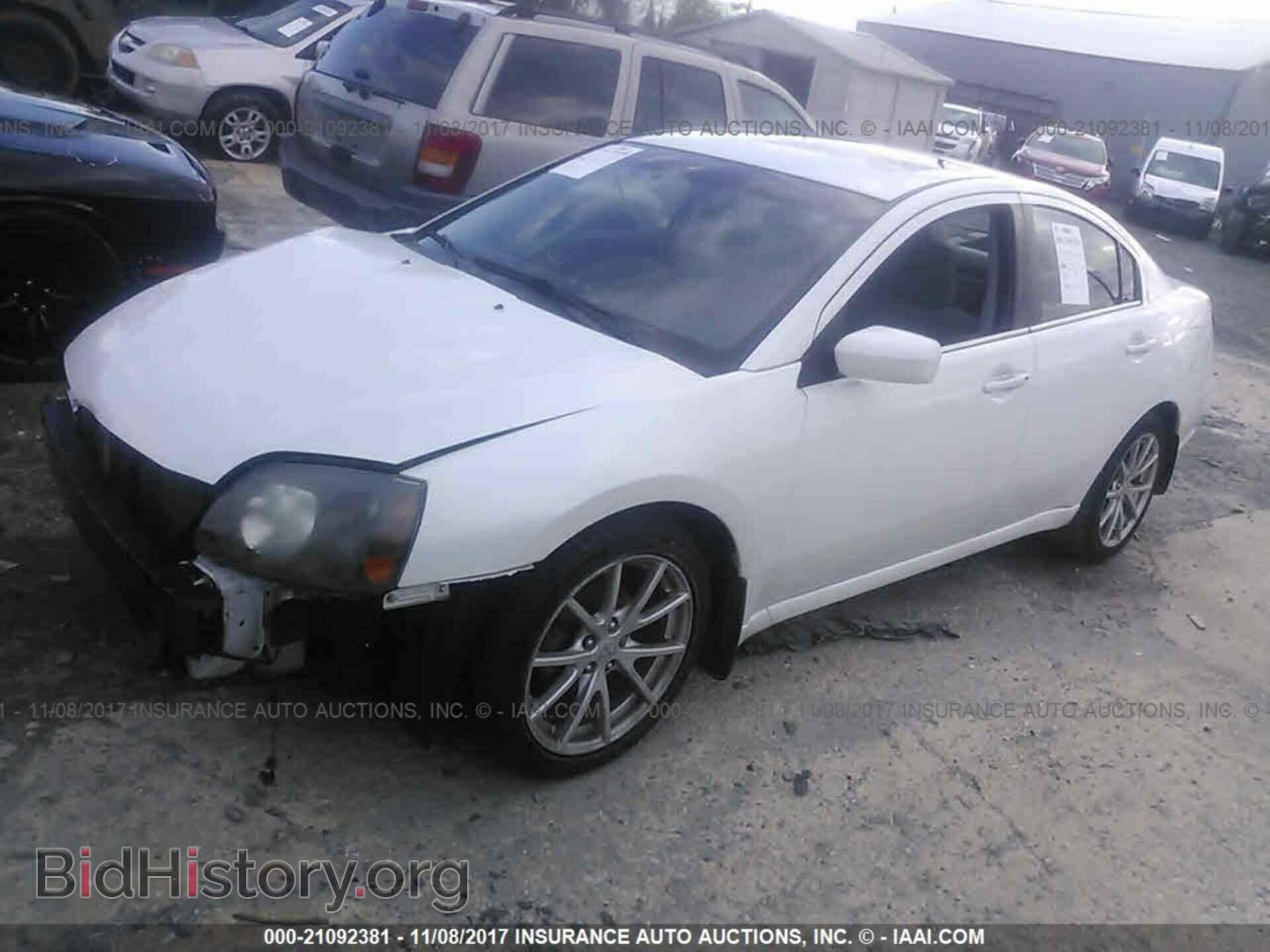 2011 Mitsubishi Galant - VIN: 4A32B3FF3BE017135 - Фото 2