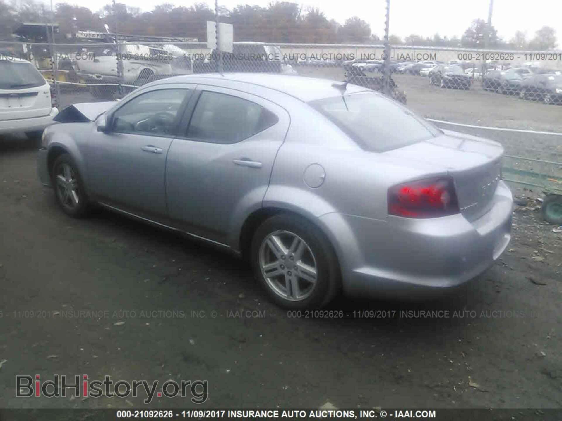 2013 Dodge Avenger - VIN: 1C3CDZCB1DN636832 - Photo 3
