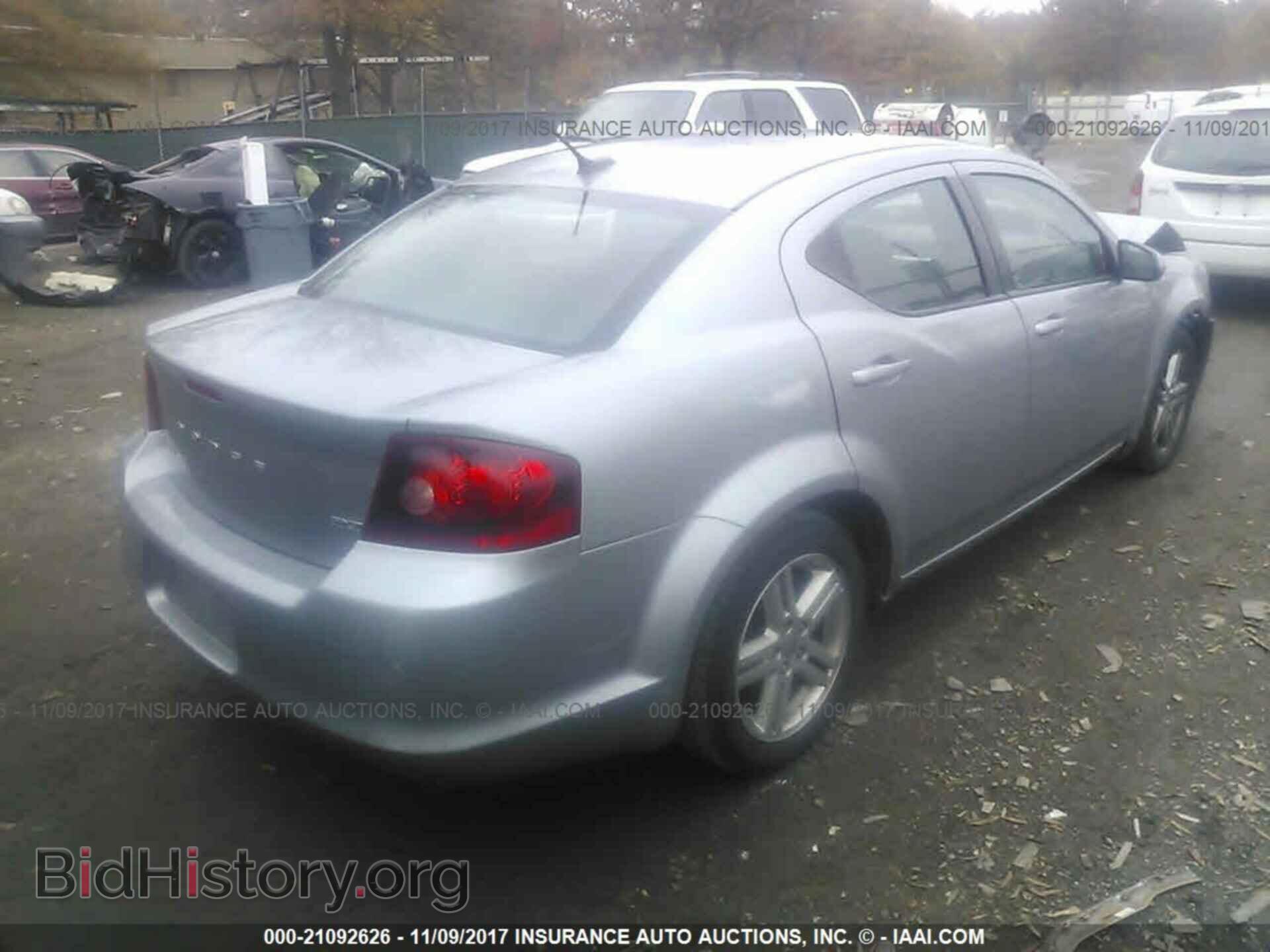 2013 Dodge Avenger - VIN: 1C3CDZCB1DN636832 - Photo 4