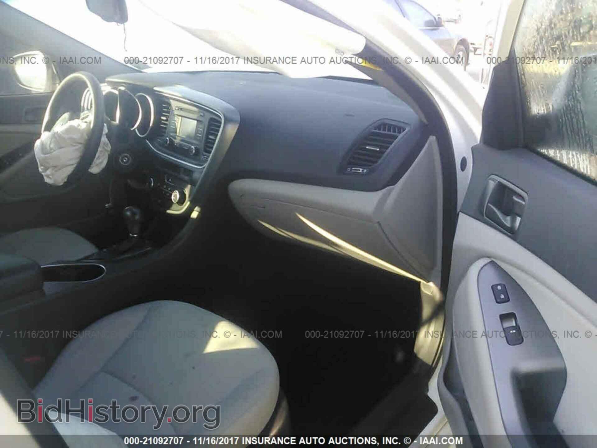 2015 Kia Optima - VIN: KNAGM4A70F5558154 - Photo 5