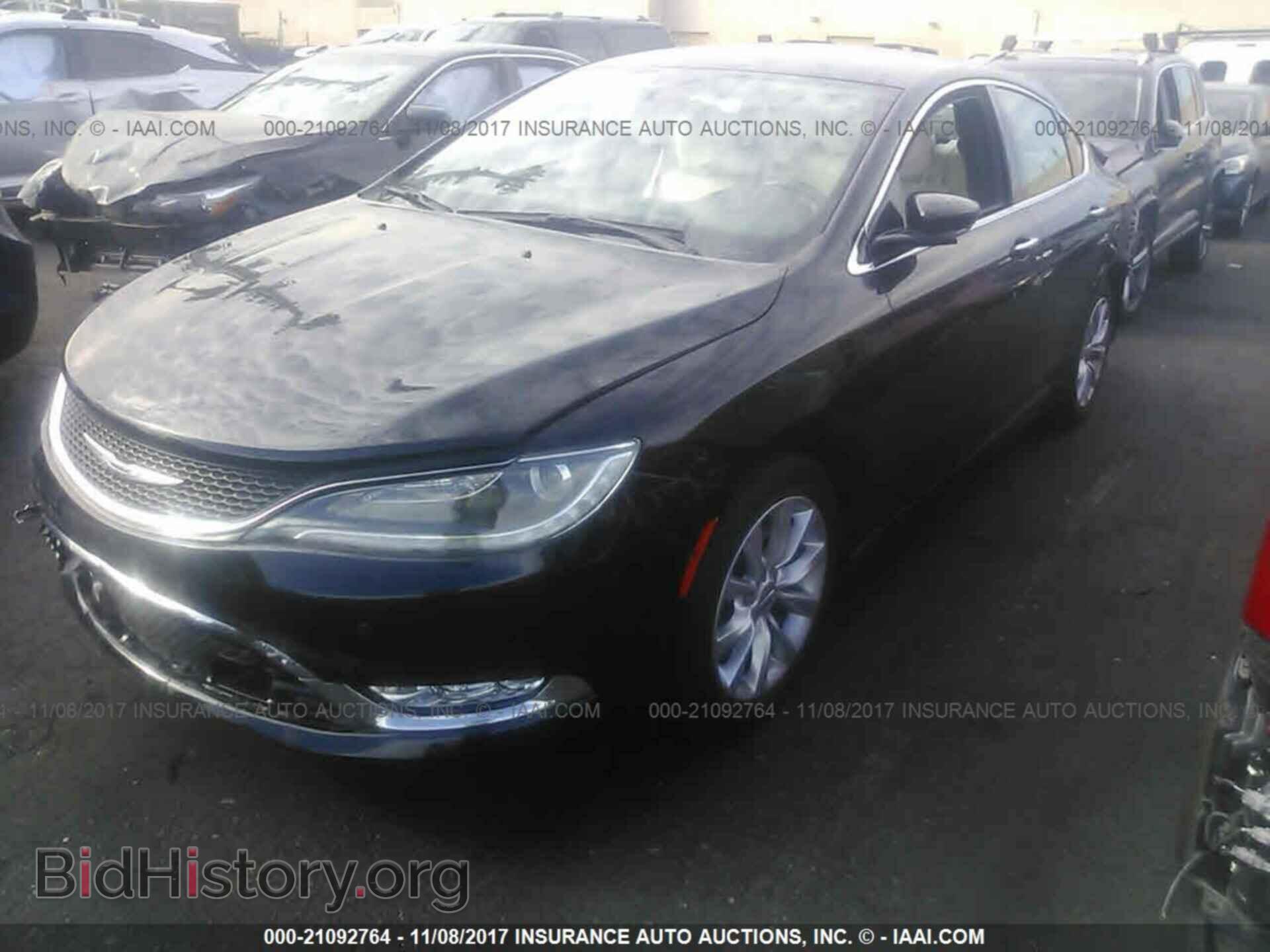 2015 Chrysler 200 - VIN: 1C3CCCCB0FN558112 - Photo 2