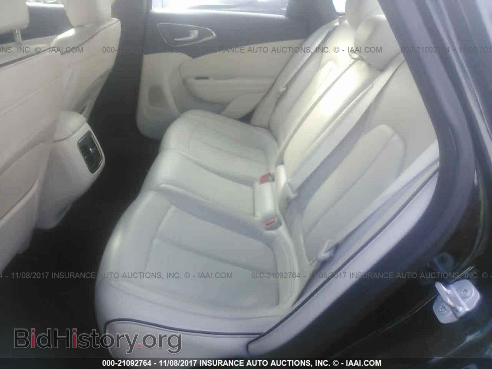 2015 Chrysler 200 - VIN: 1C3CCCCB0FN558112 - Photo 8