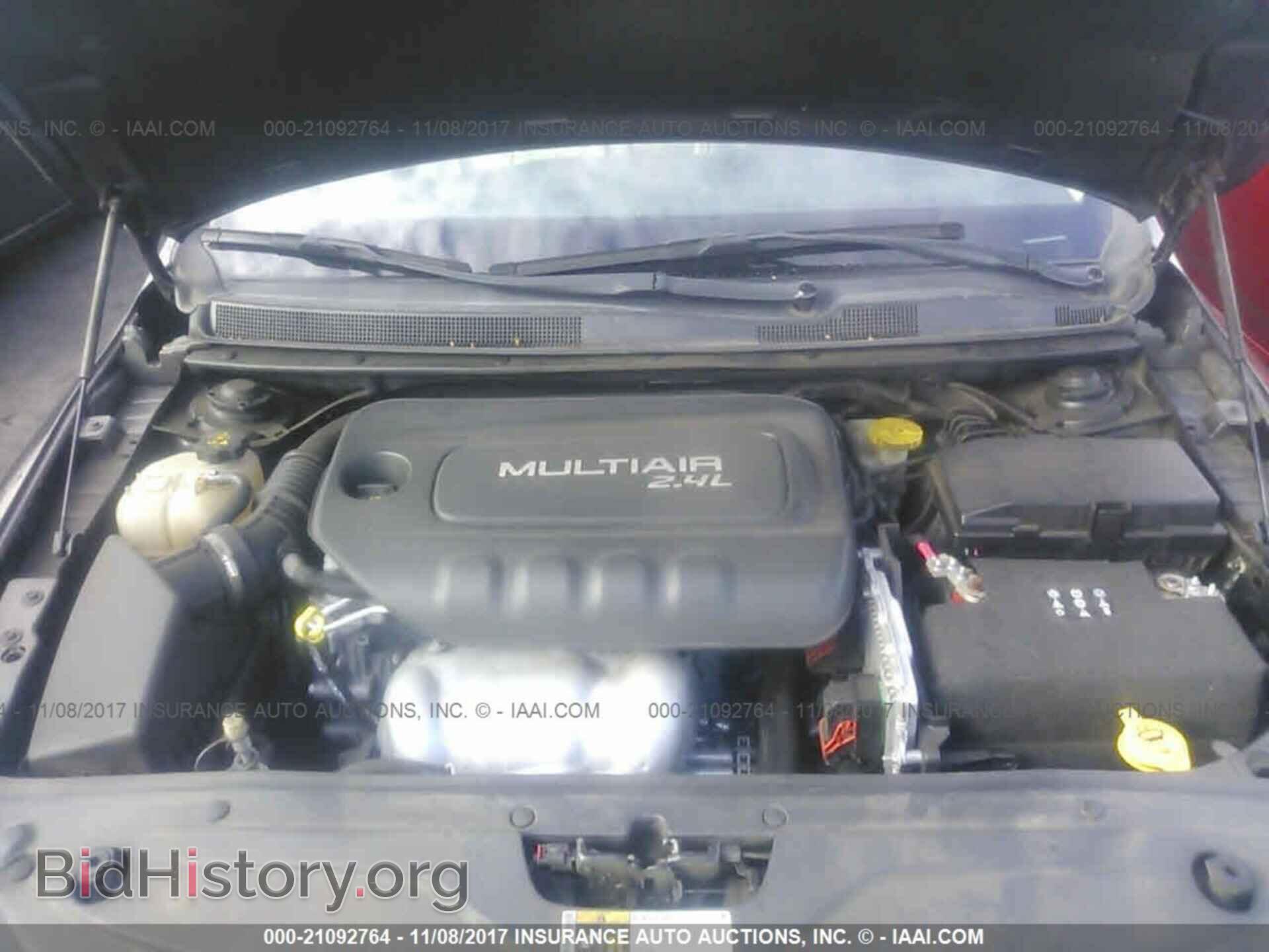2015 Chrysler 200 - VIN: 1C3CCCCB0FN558112 - Photo 10