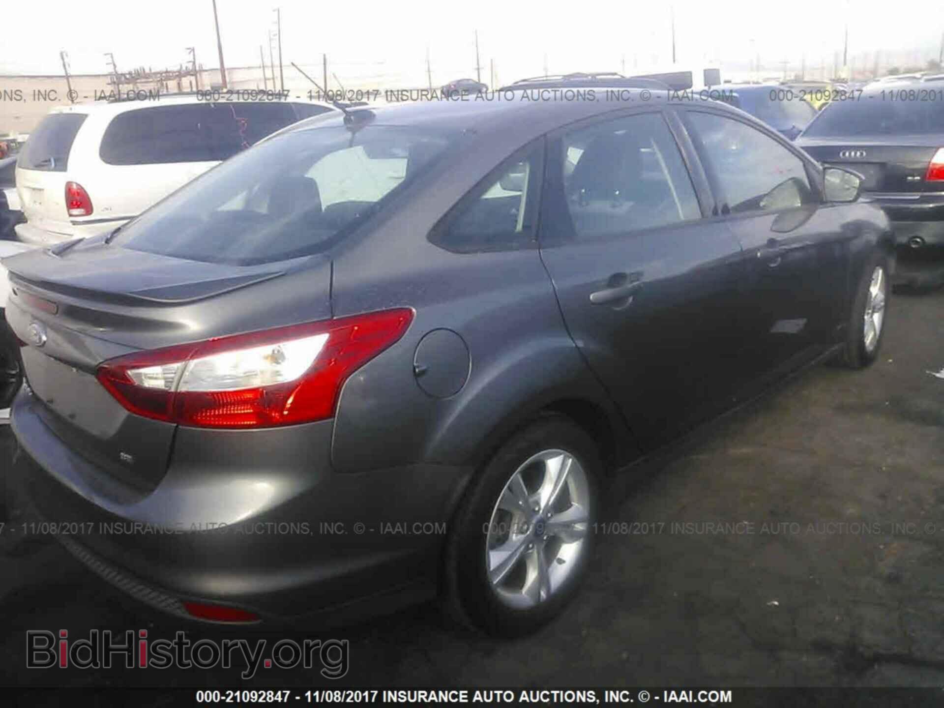 2012 Ford Focus - VIN: 1FAHP3F2XCL429504 - Фото 4