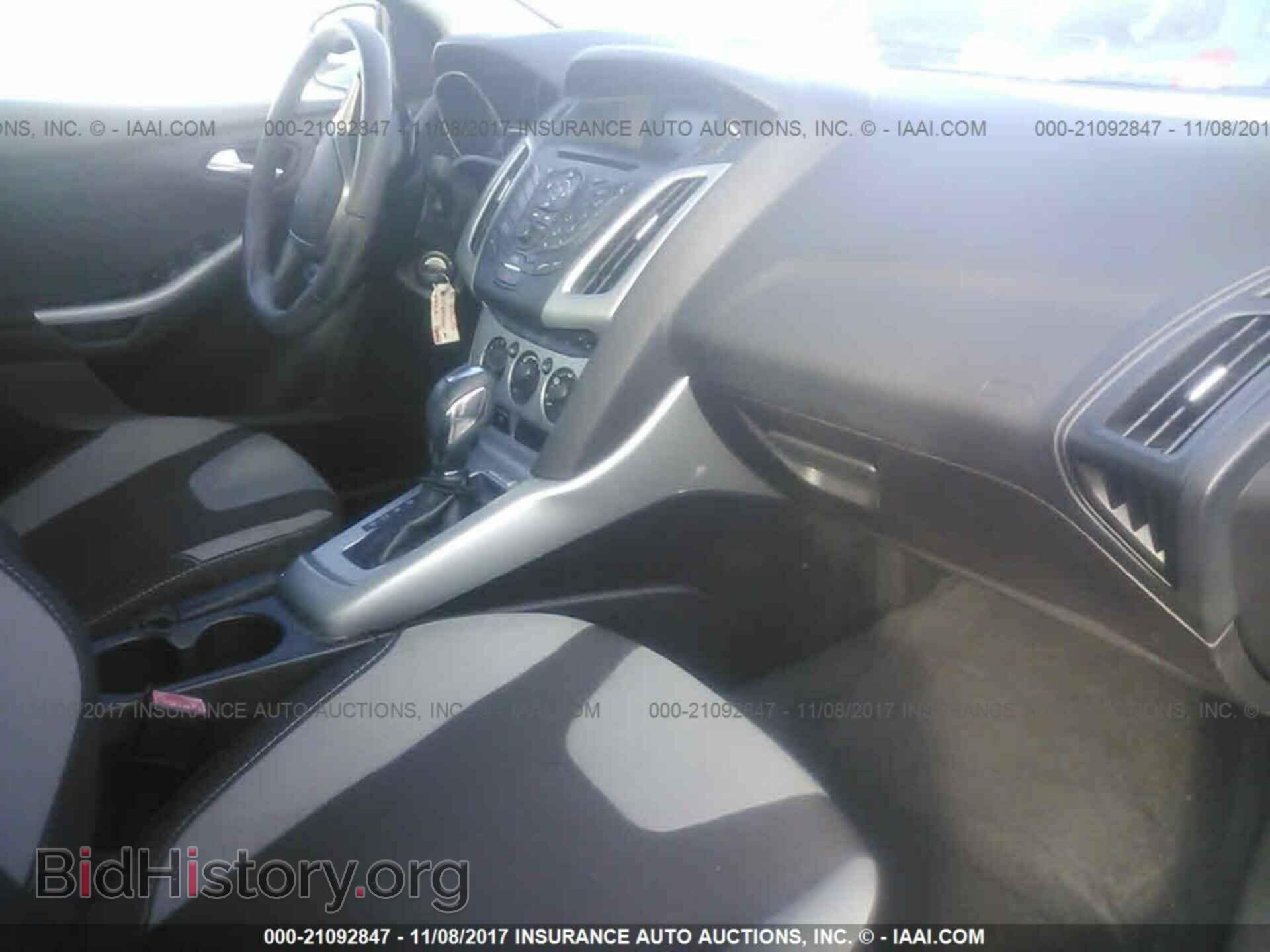 2012 Ford Focus - VIN: 1FAHP3F2XCL429504 - Фото 5