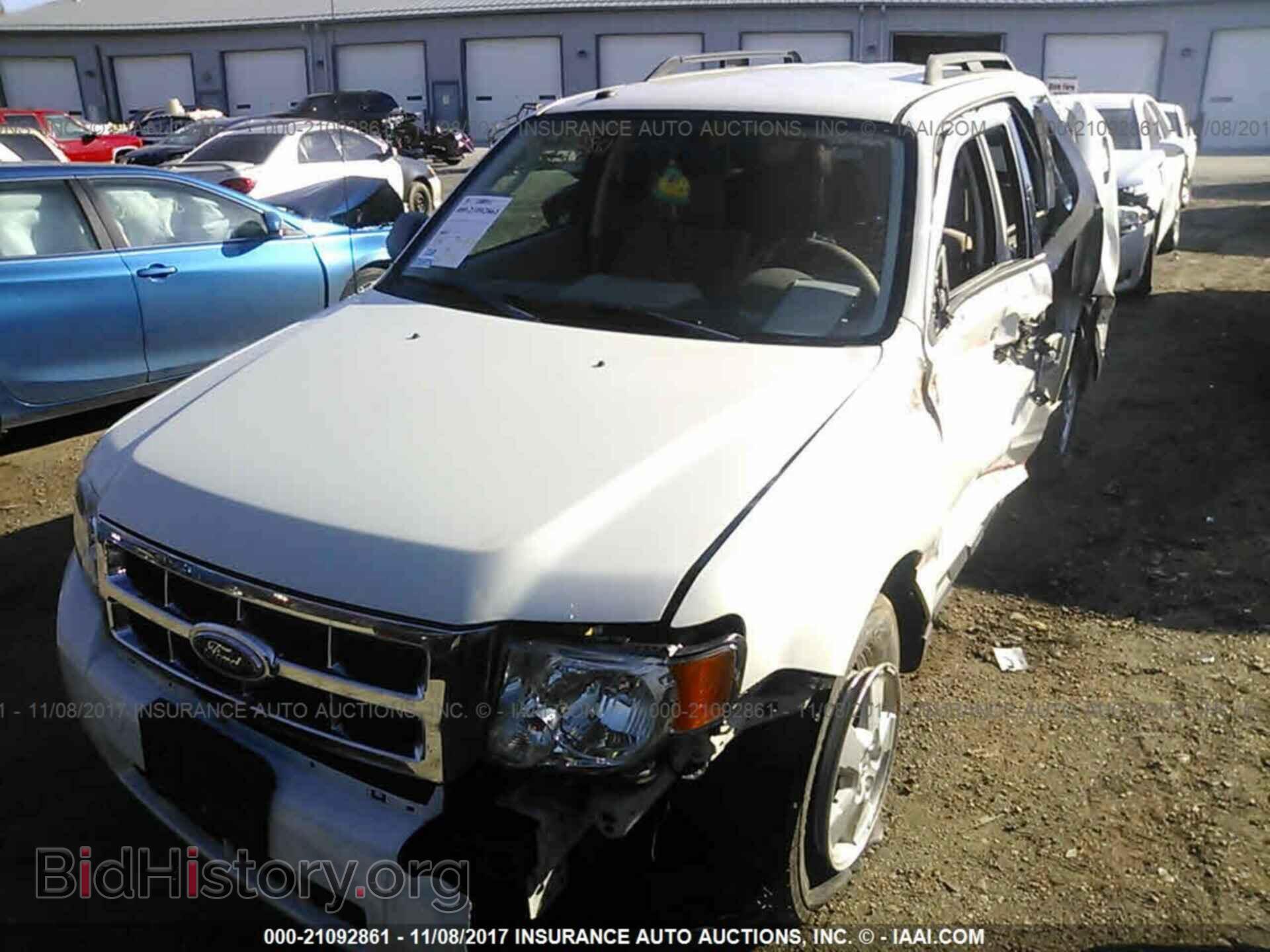 2011 Ford Escape - VIN: 1FMCU9DG1BKA15154 - Photo 6