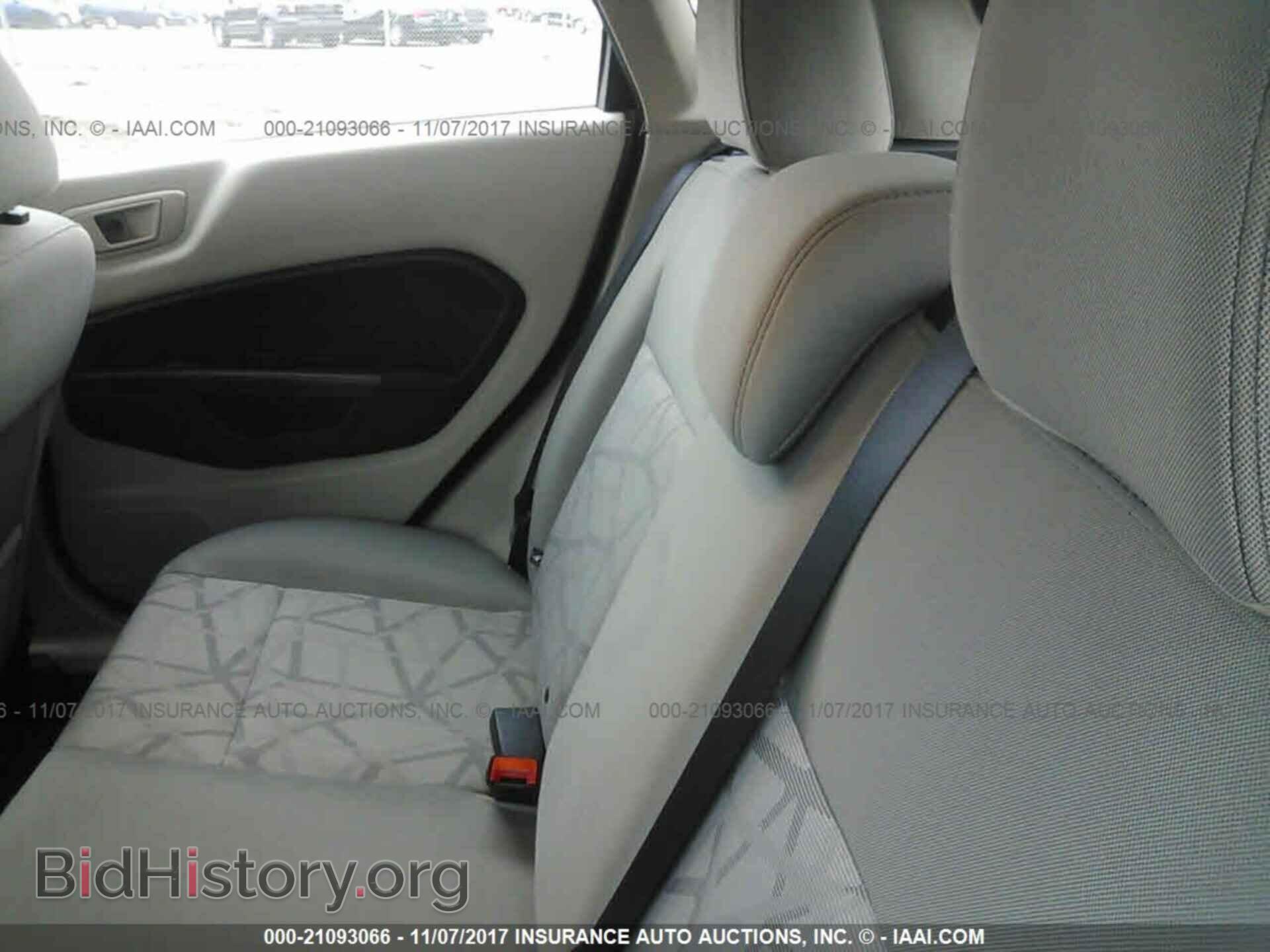 2011 Ford Fiesta - VIN: 3FADP4EJ9BM202542 - Фото 8