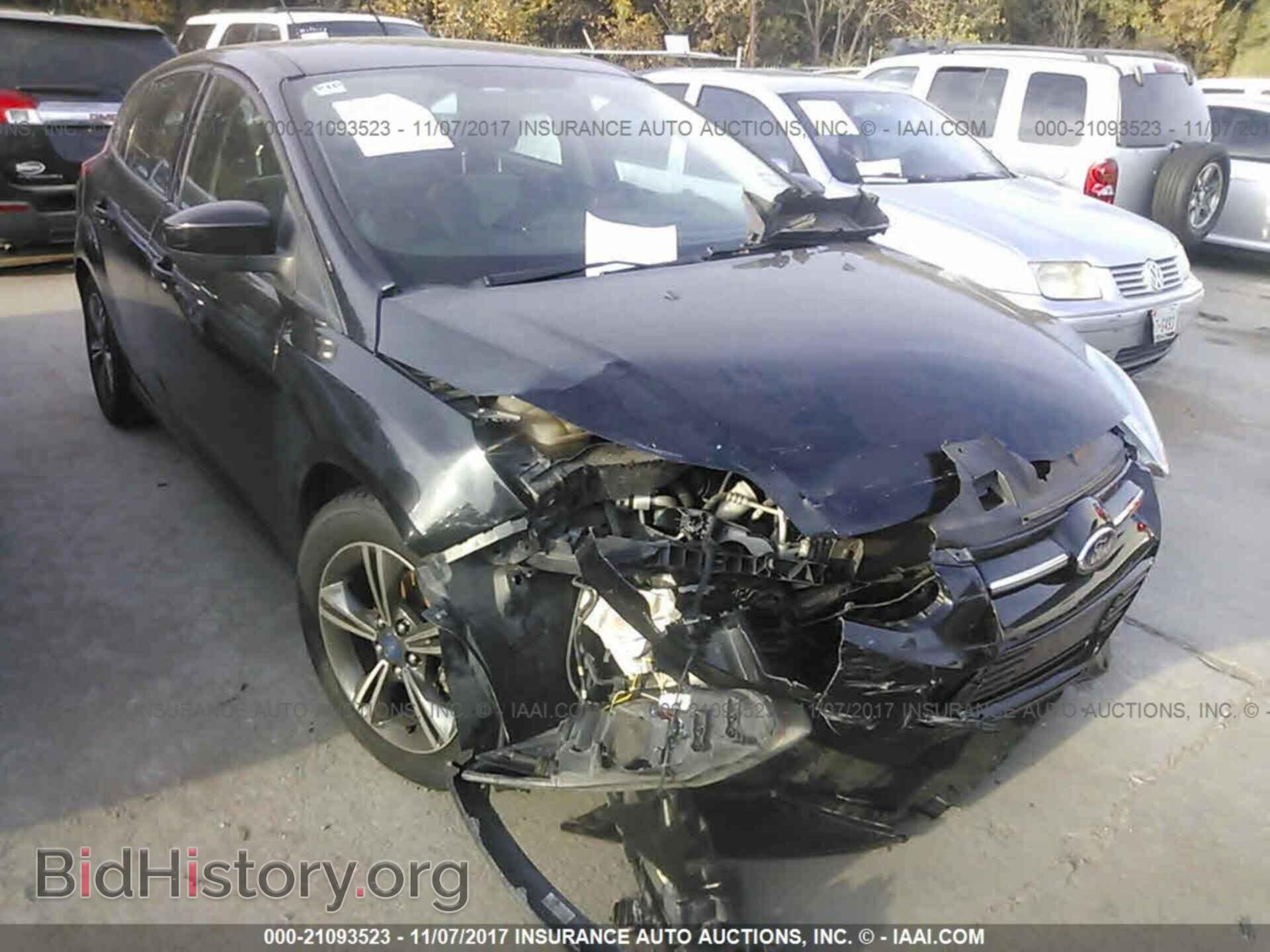 Photo 1FAHP3K28CL104808 - Ford Focus 2012