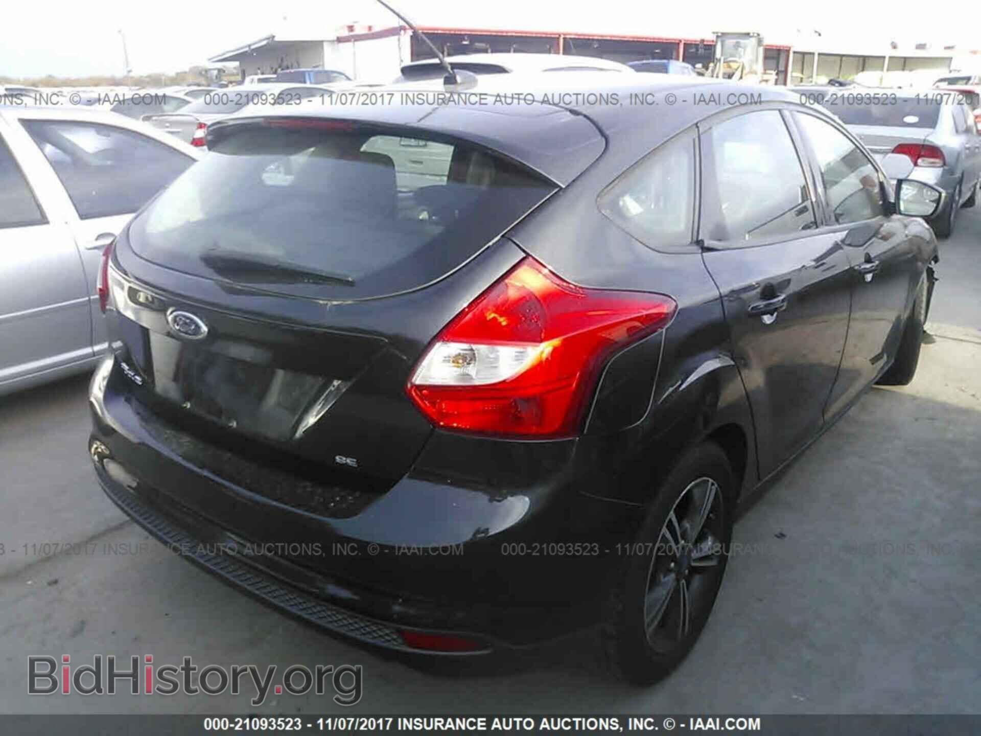 2012 Ford Focus - VIN: 1FAHP3K28CL104808 - Photo 4