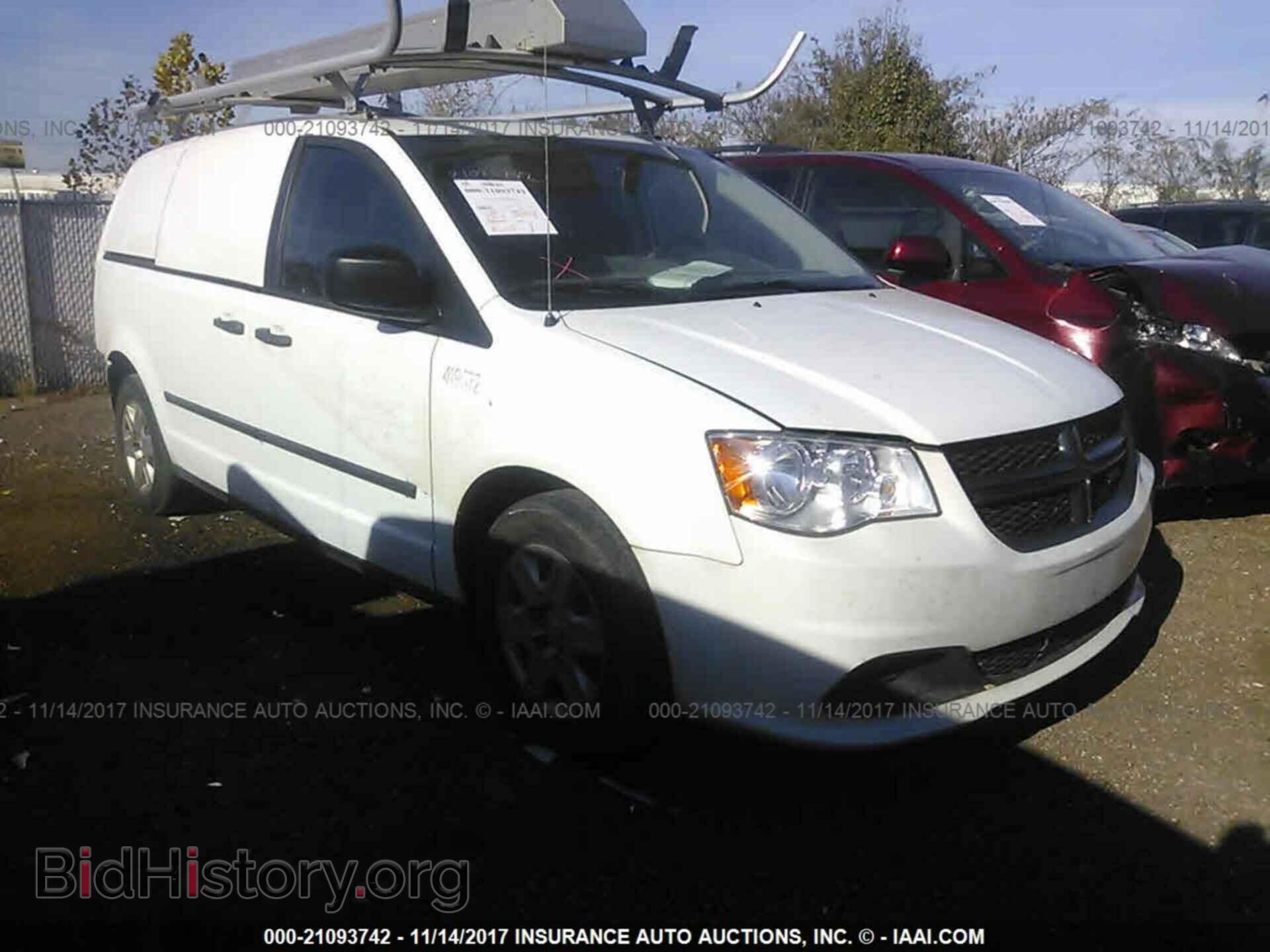 Photo 2C4JRGAG3DR811916 - Ram Tradesman 2013
