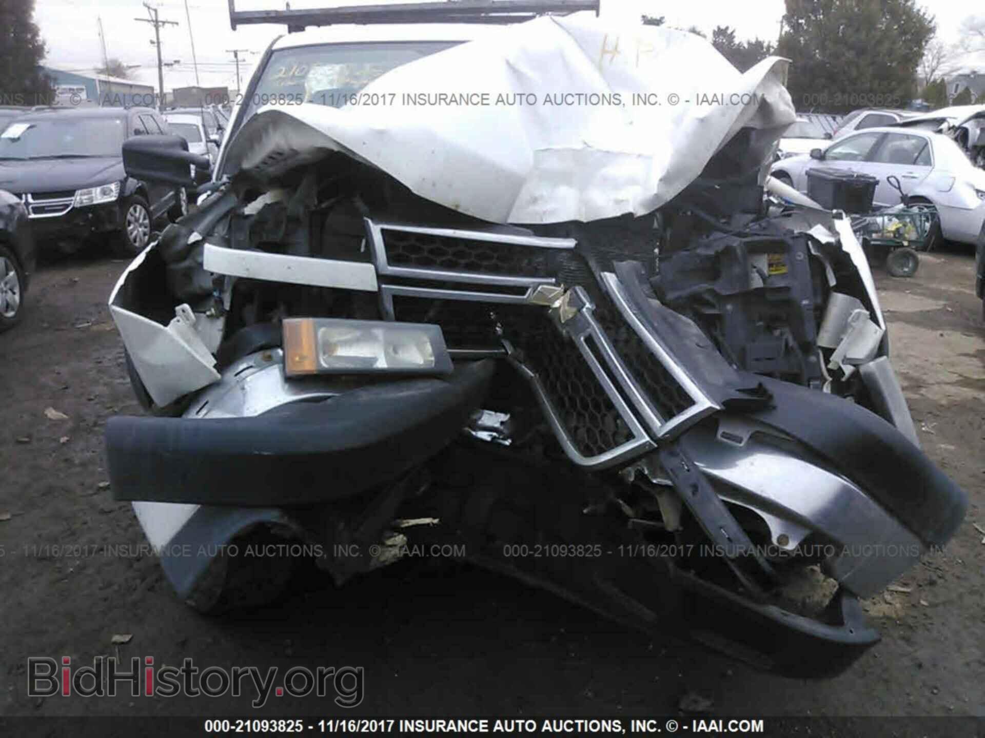 2006 CHEVROLET SILVERADO - VIN: 1GCHC29U96E240932 - Фото 6