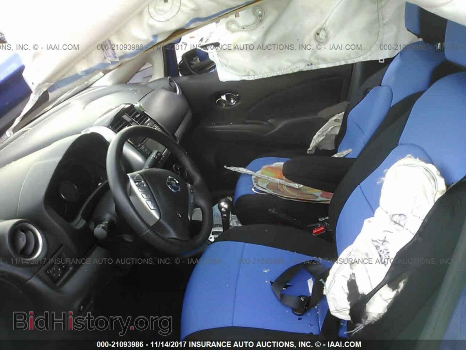 2016 Nissan Versa note - VIN: 3N1CE2CP0GL384896 - Фото 5