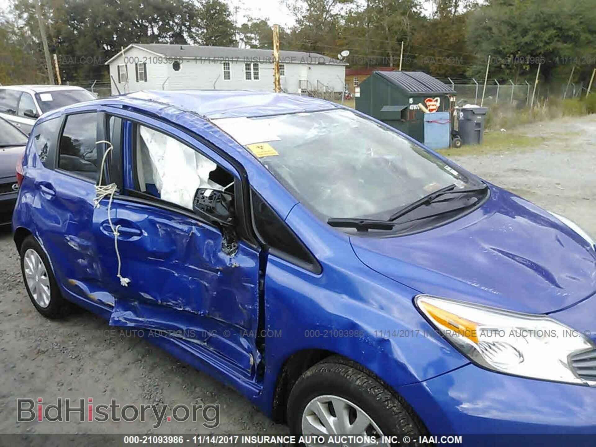 2016 Nissan Versa note - VIN: 3N1CE2CP0GL384896 - Фото 6